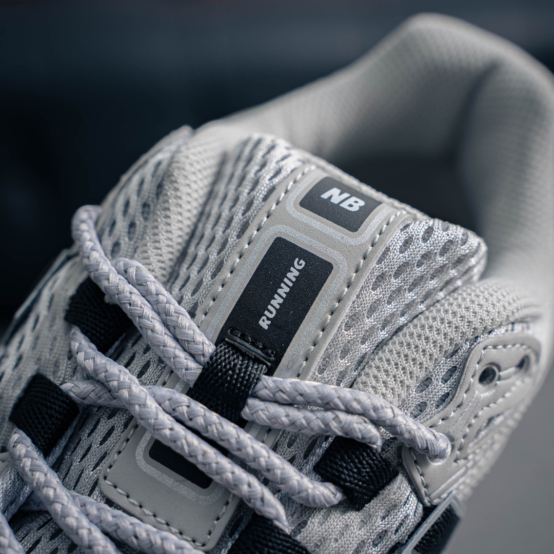 New Balance Sneakers-347