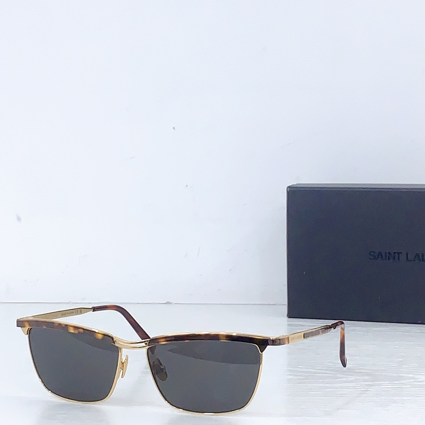 YSL glasses-15