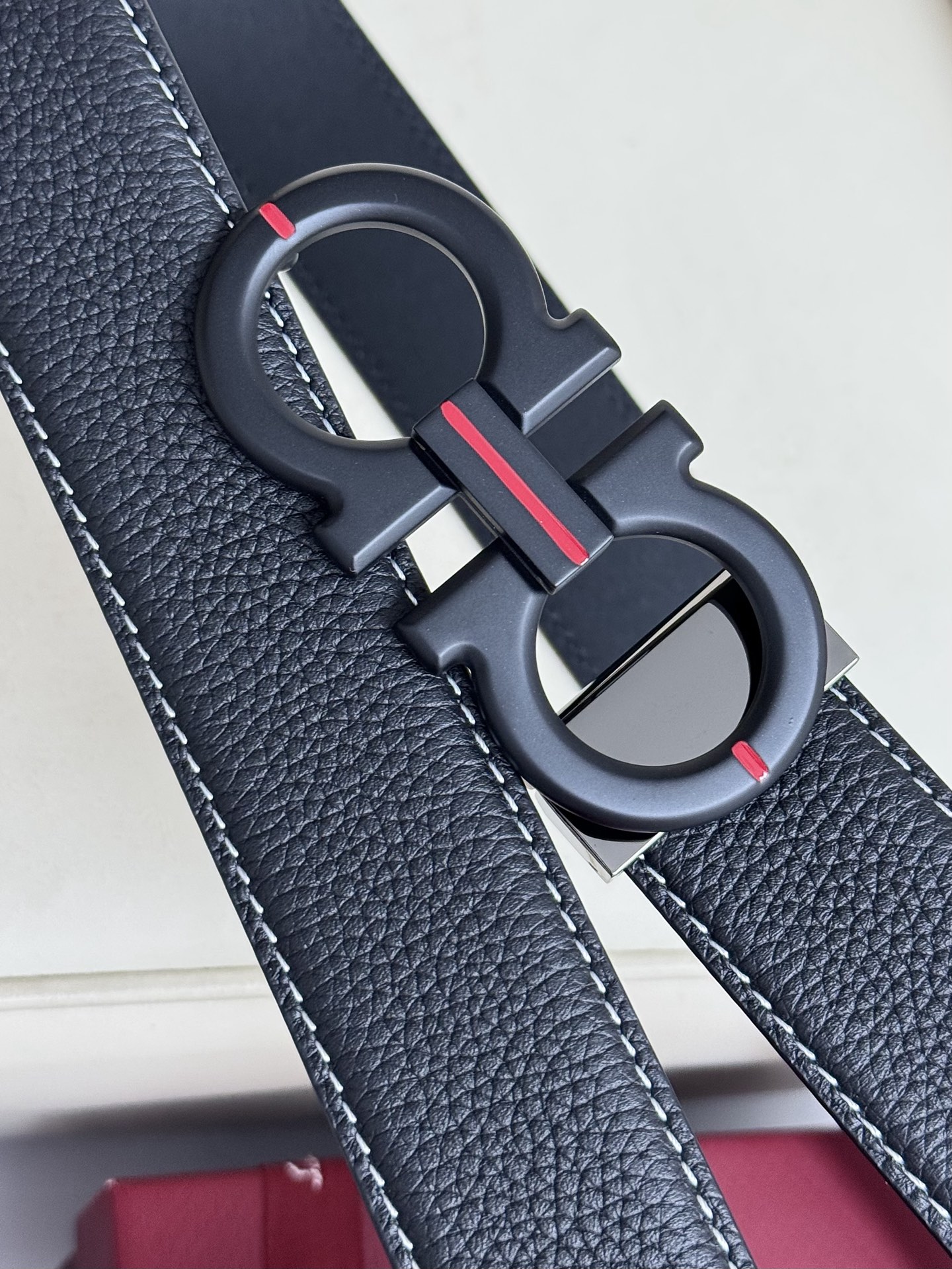 Ferragamo belt-106