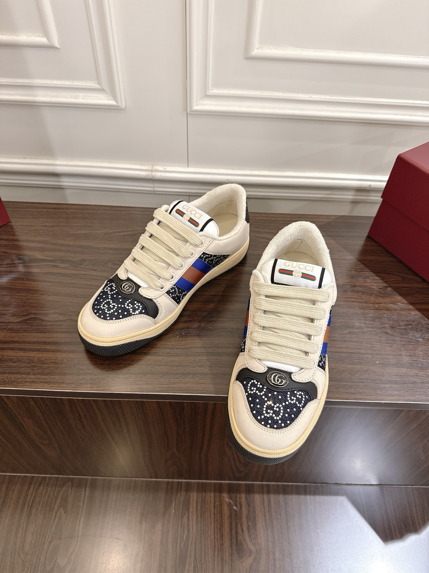 Gucci Sneakers-189