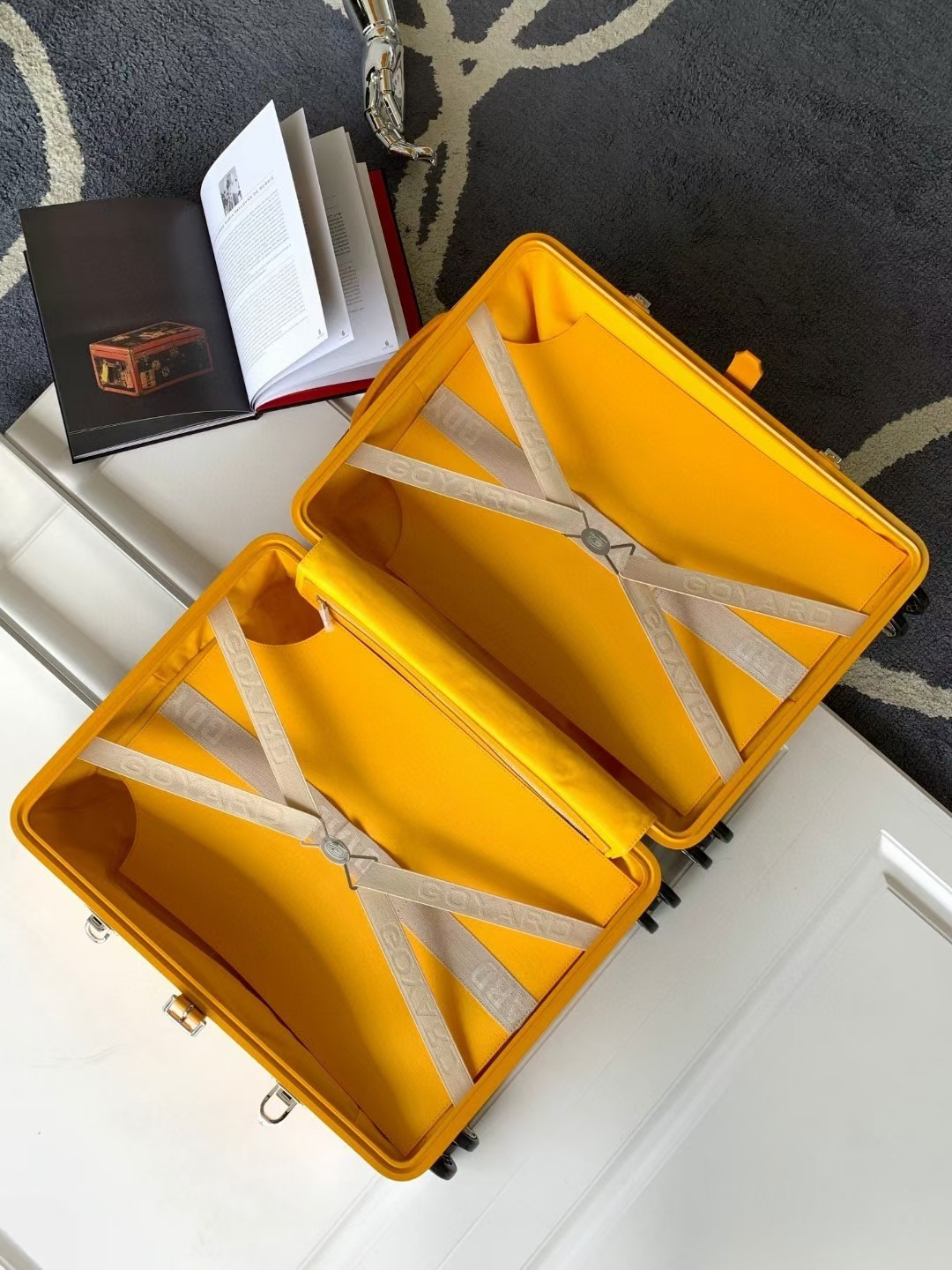 Goyard luggage-3