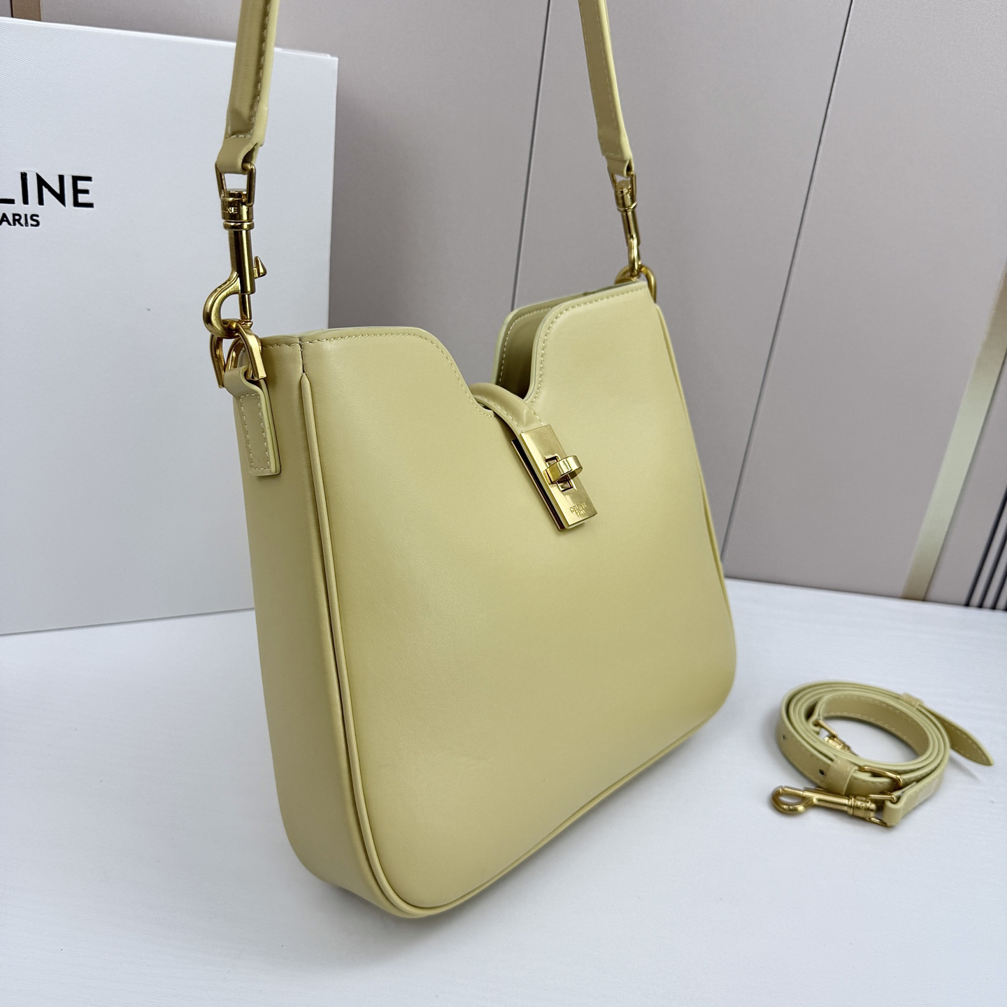Celine Hot New Product-5
