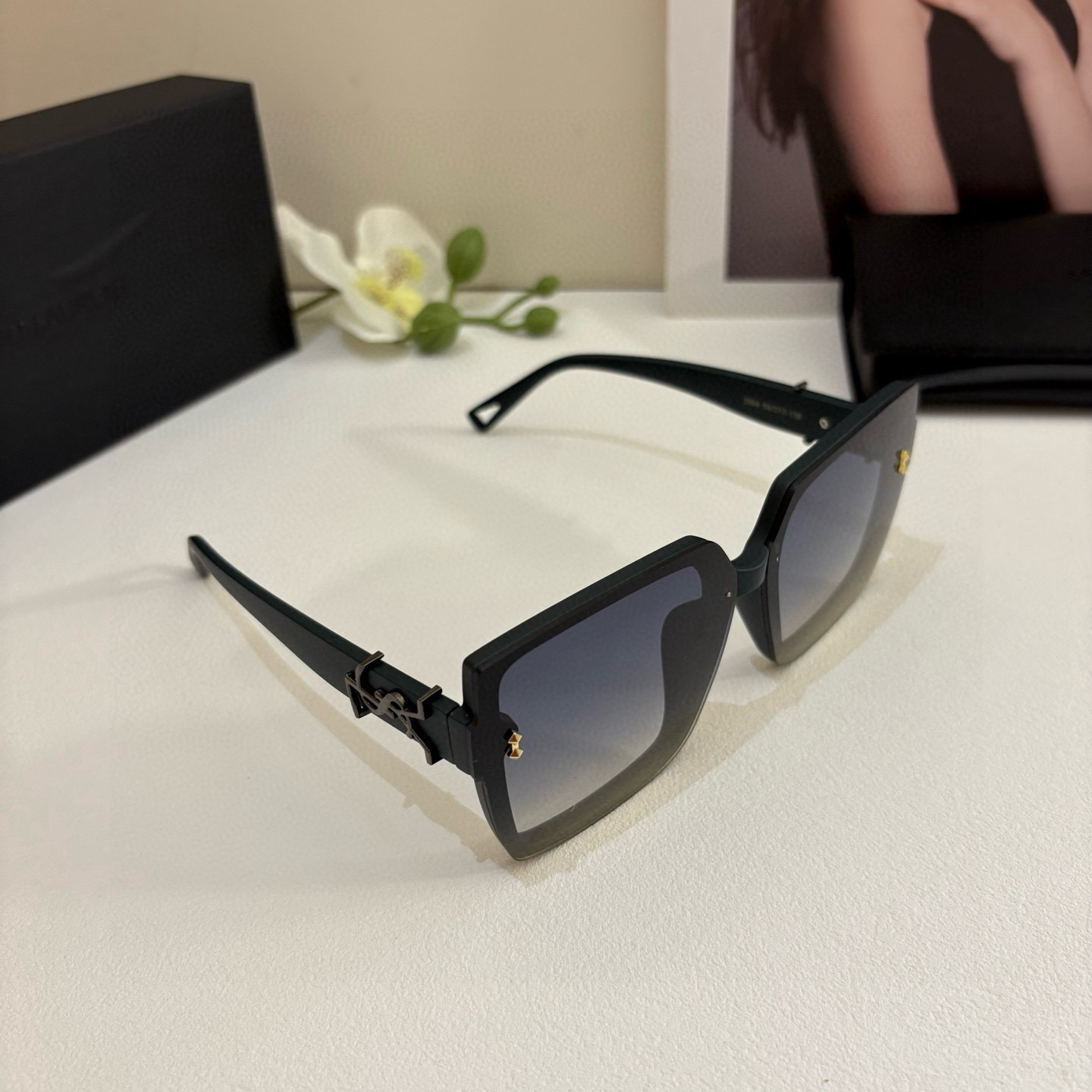 YSL glasses-23