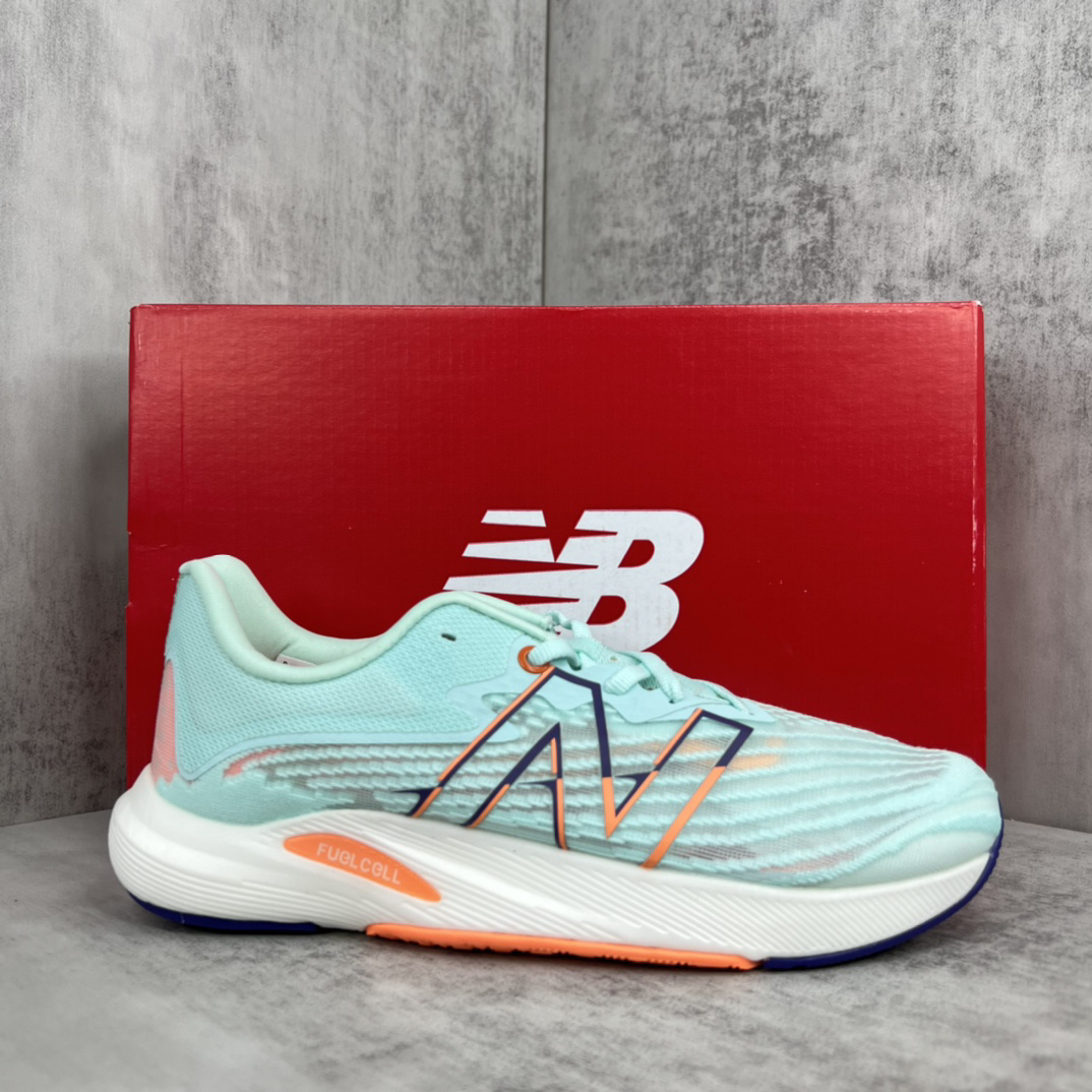 New Balance Sneakers-262