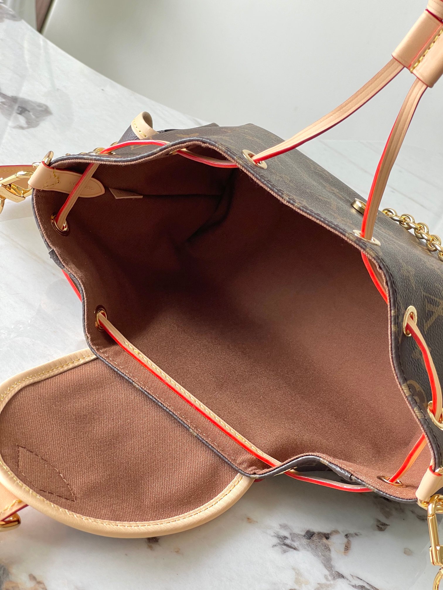 Louis Vuitton Hot New Product-86