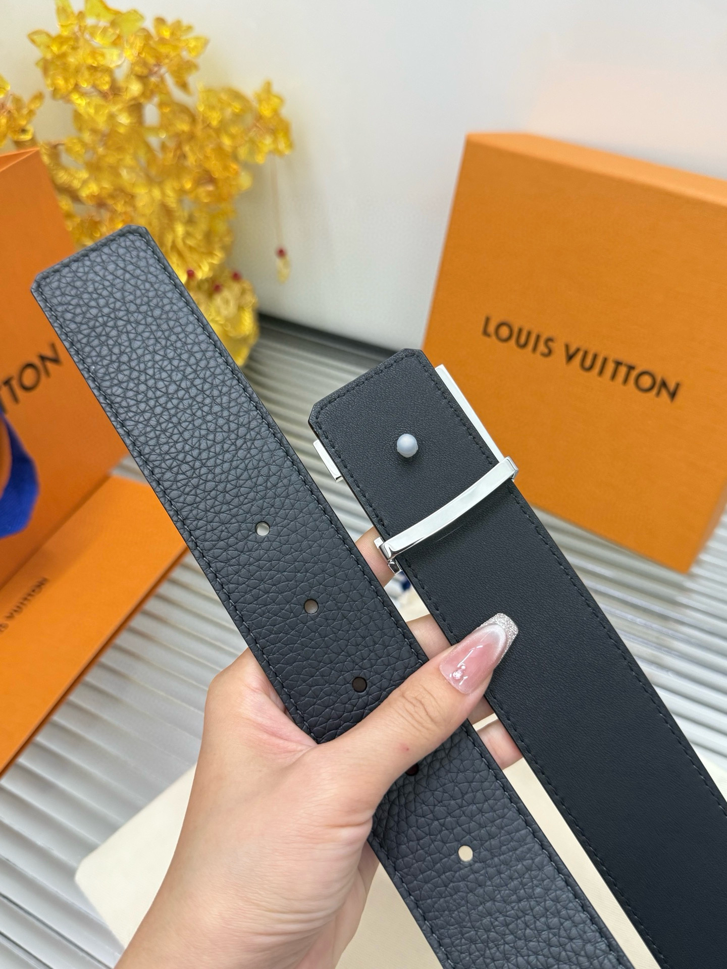 Lv belt-4