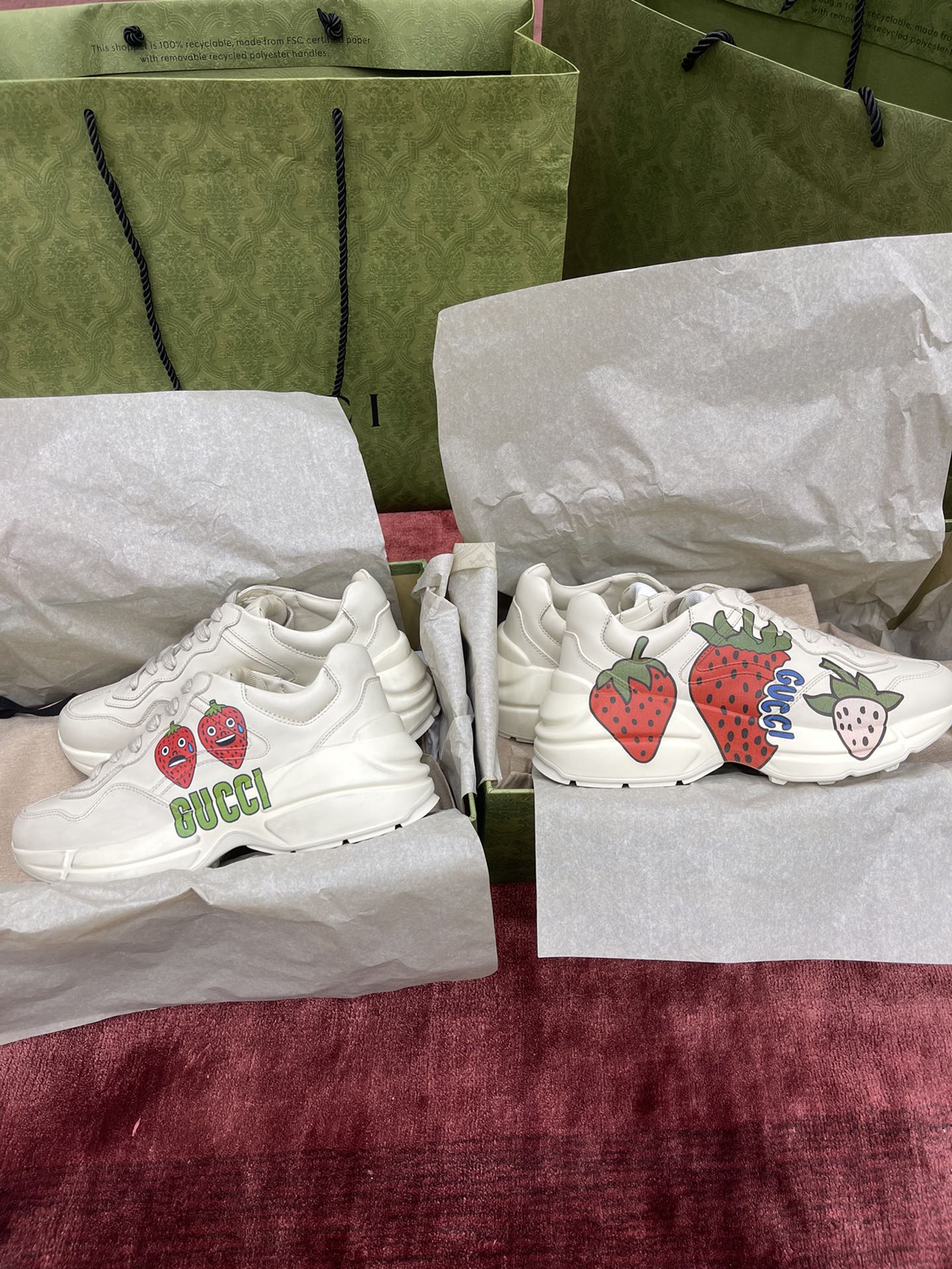 Gucci Sneakers-225