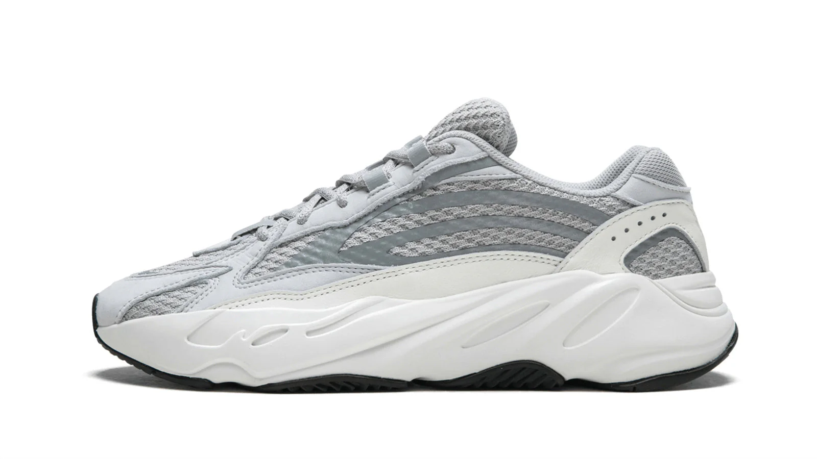 YEEZY BOOST 700 V2 