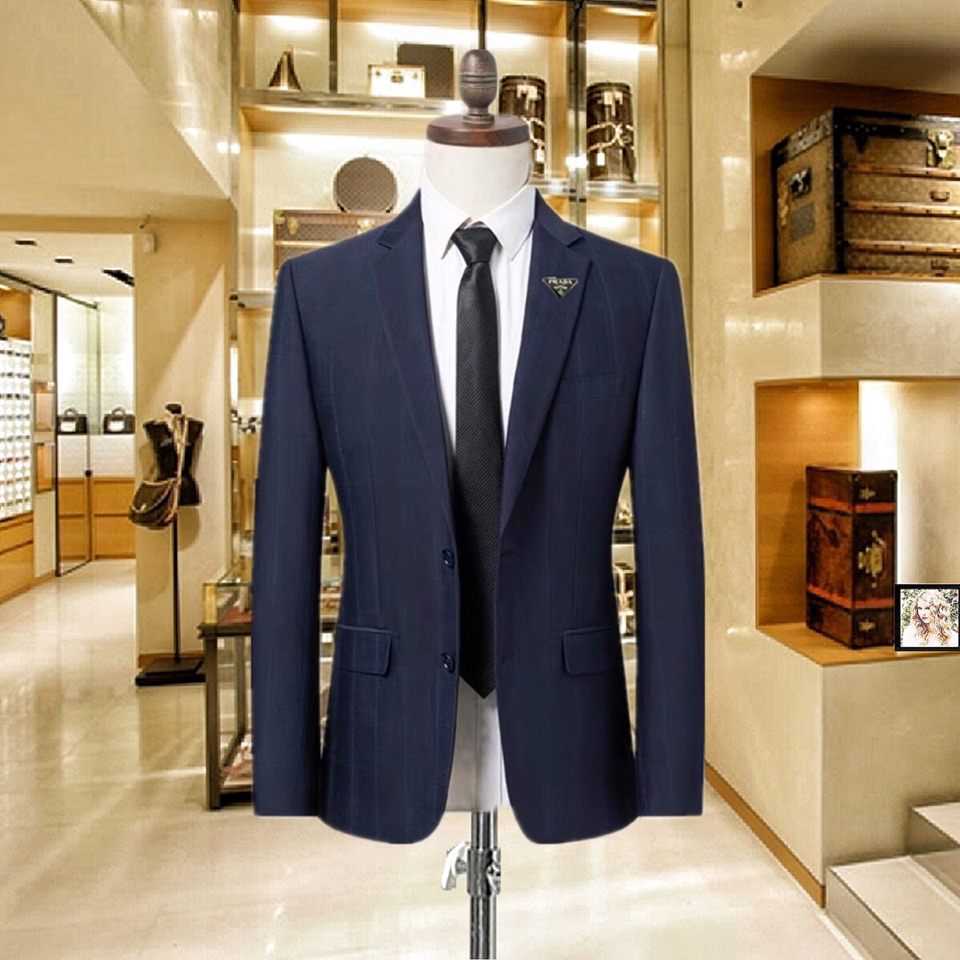 Prada Clothing-118