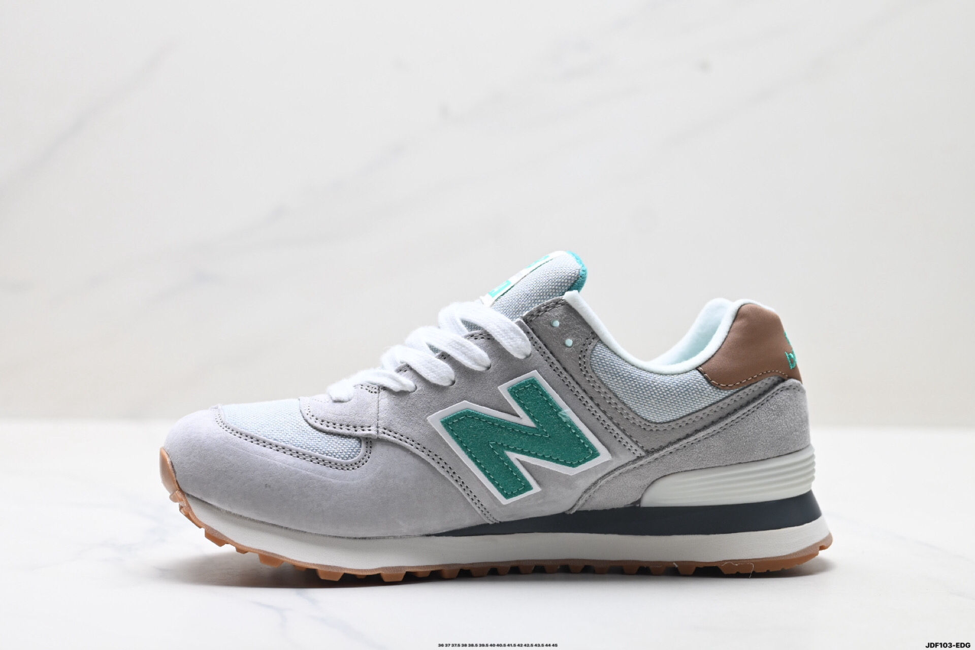 New Balance Sneakers-3