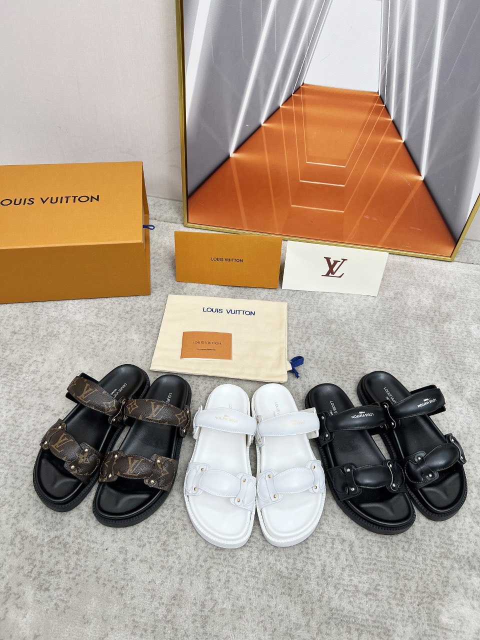 LV Summer footwear