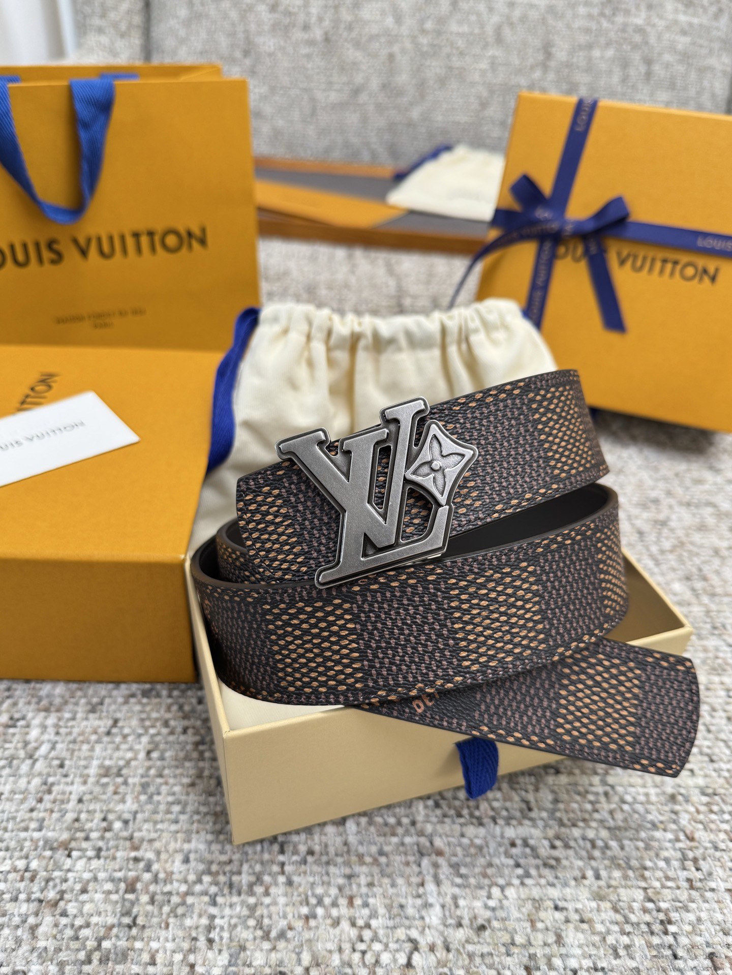 Lv belt-70