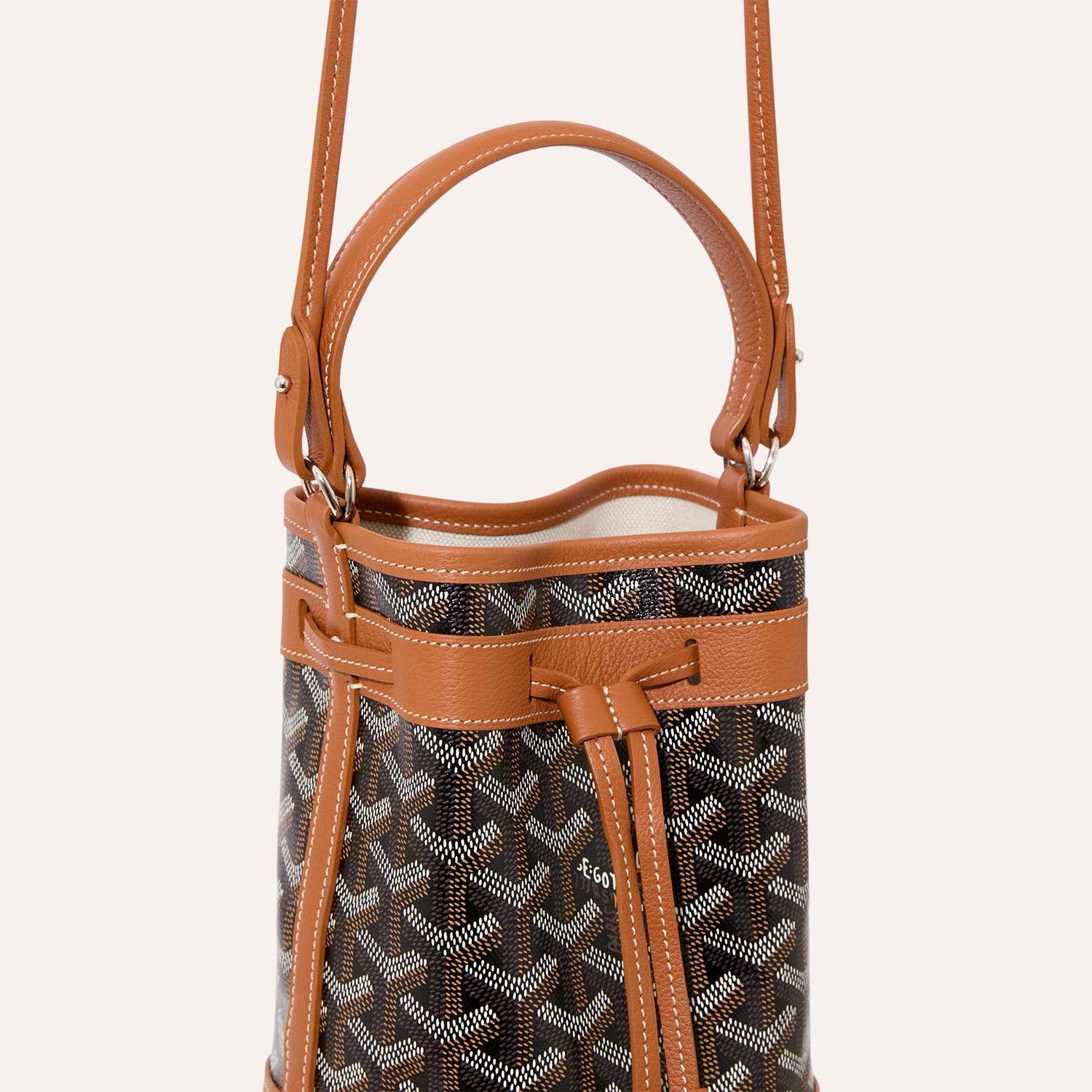 Petit Flot Mini bucket bag