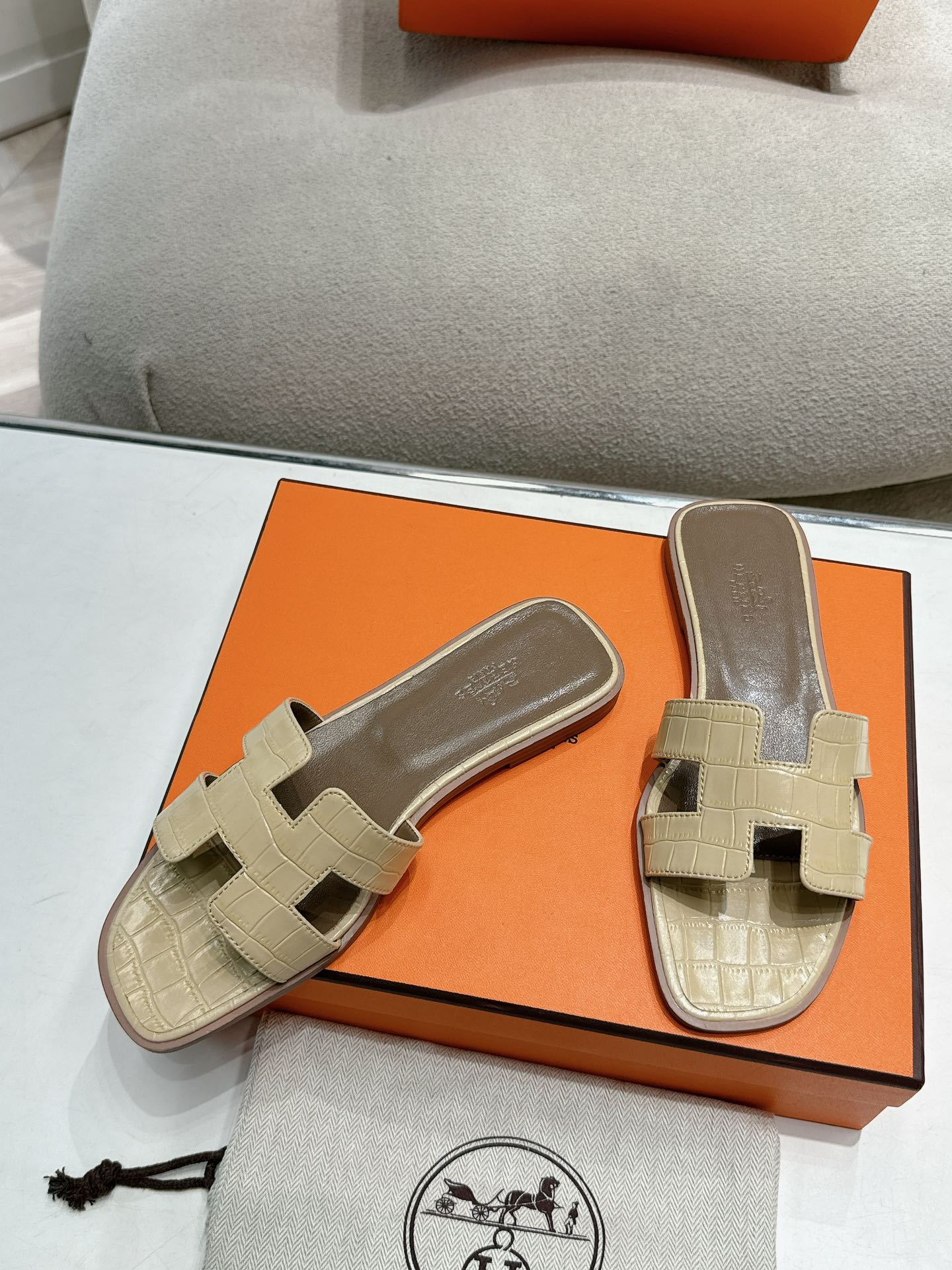 Hermes Summer footwear