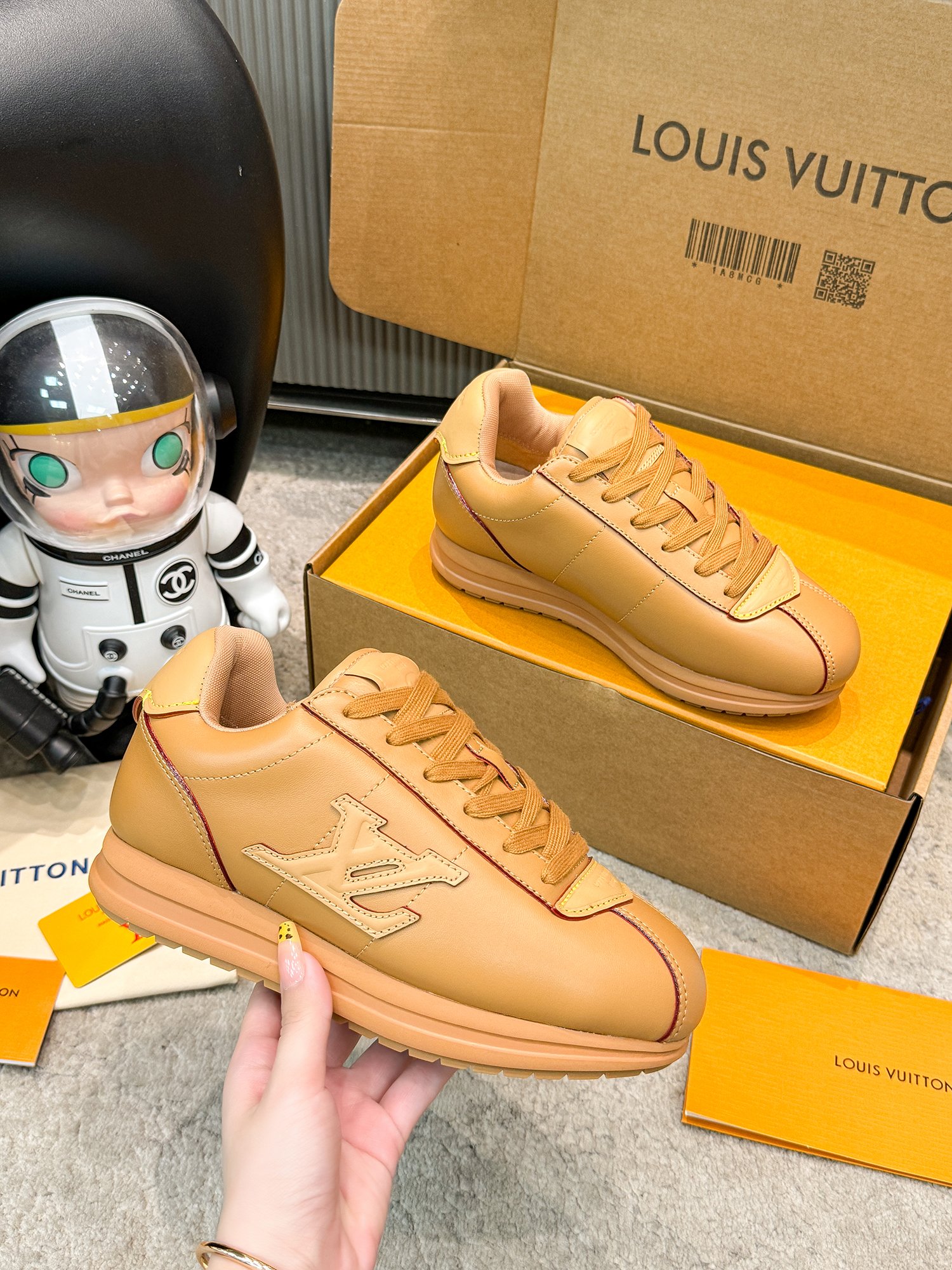 Lv Sneakers-13