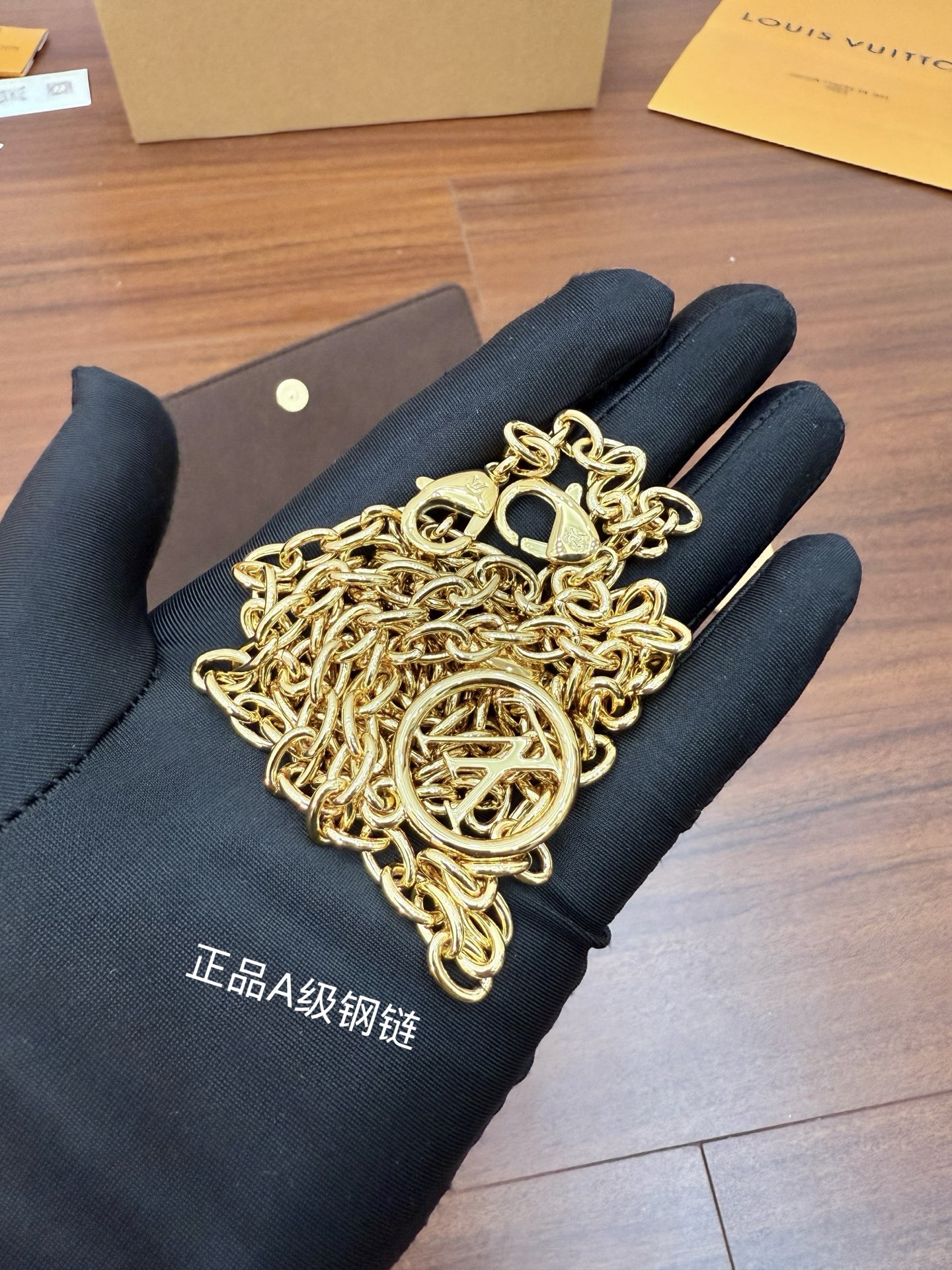 Louis Vuitton Hot New Product-79