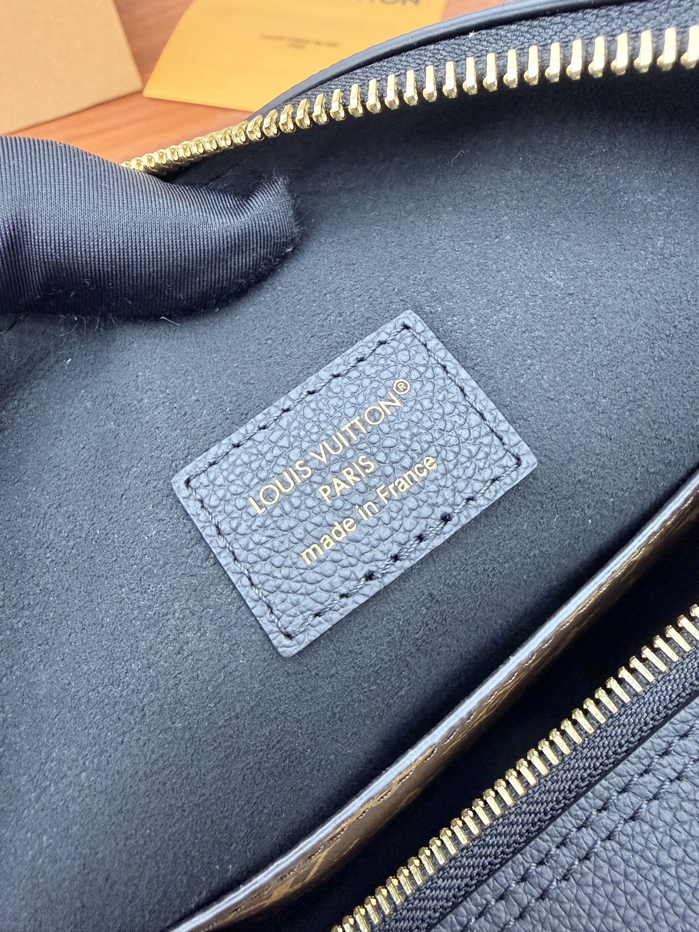 Louis Vuitton Hot New Product-36