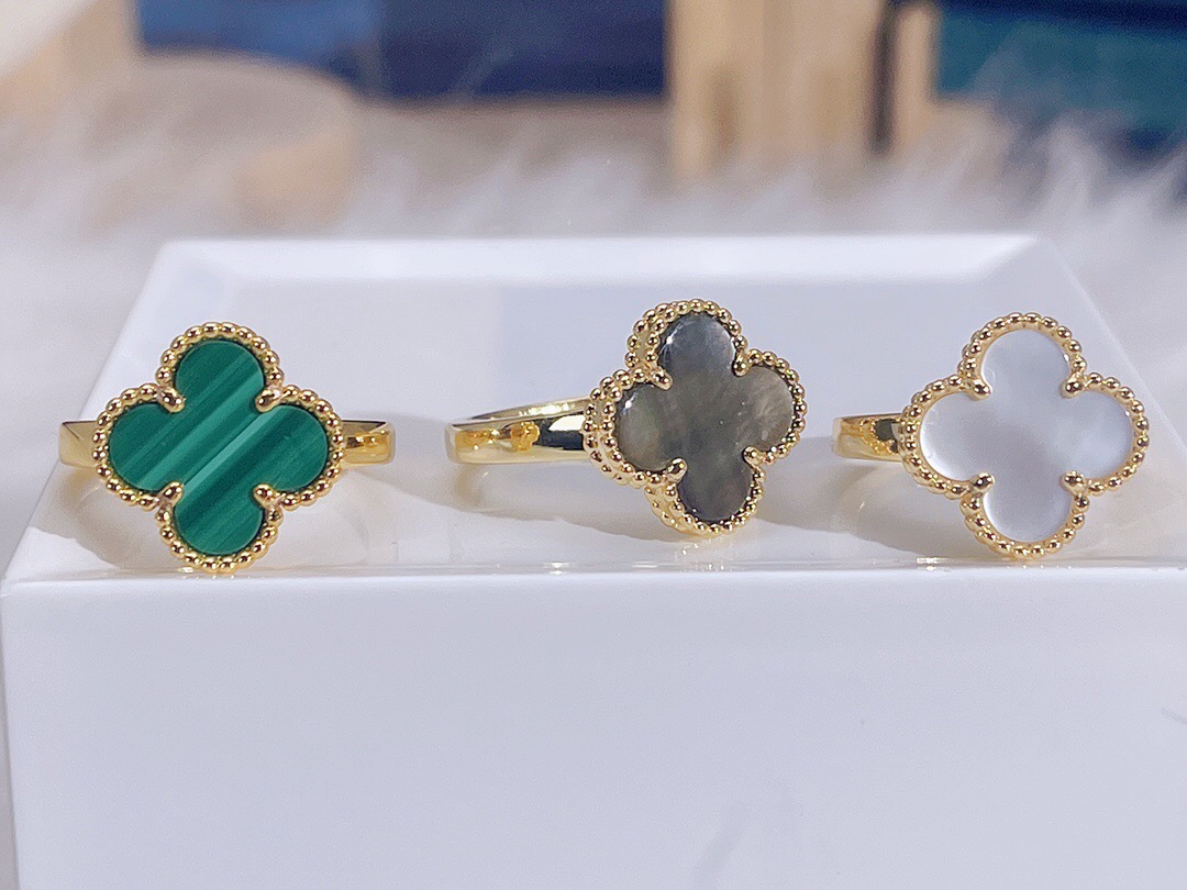 Van Cleef & Arpels ring-2