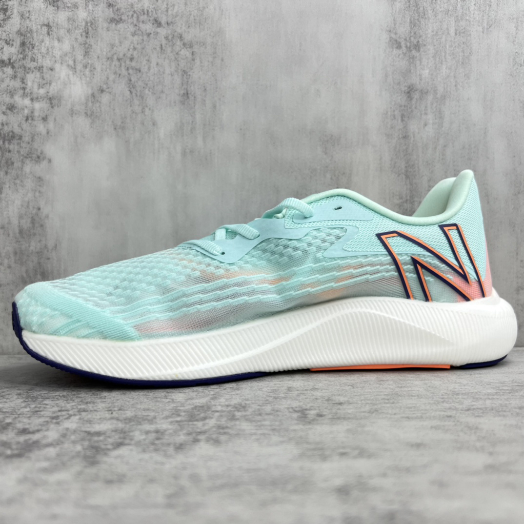 New Balance Sneakers-262