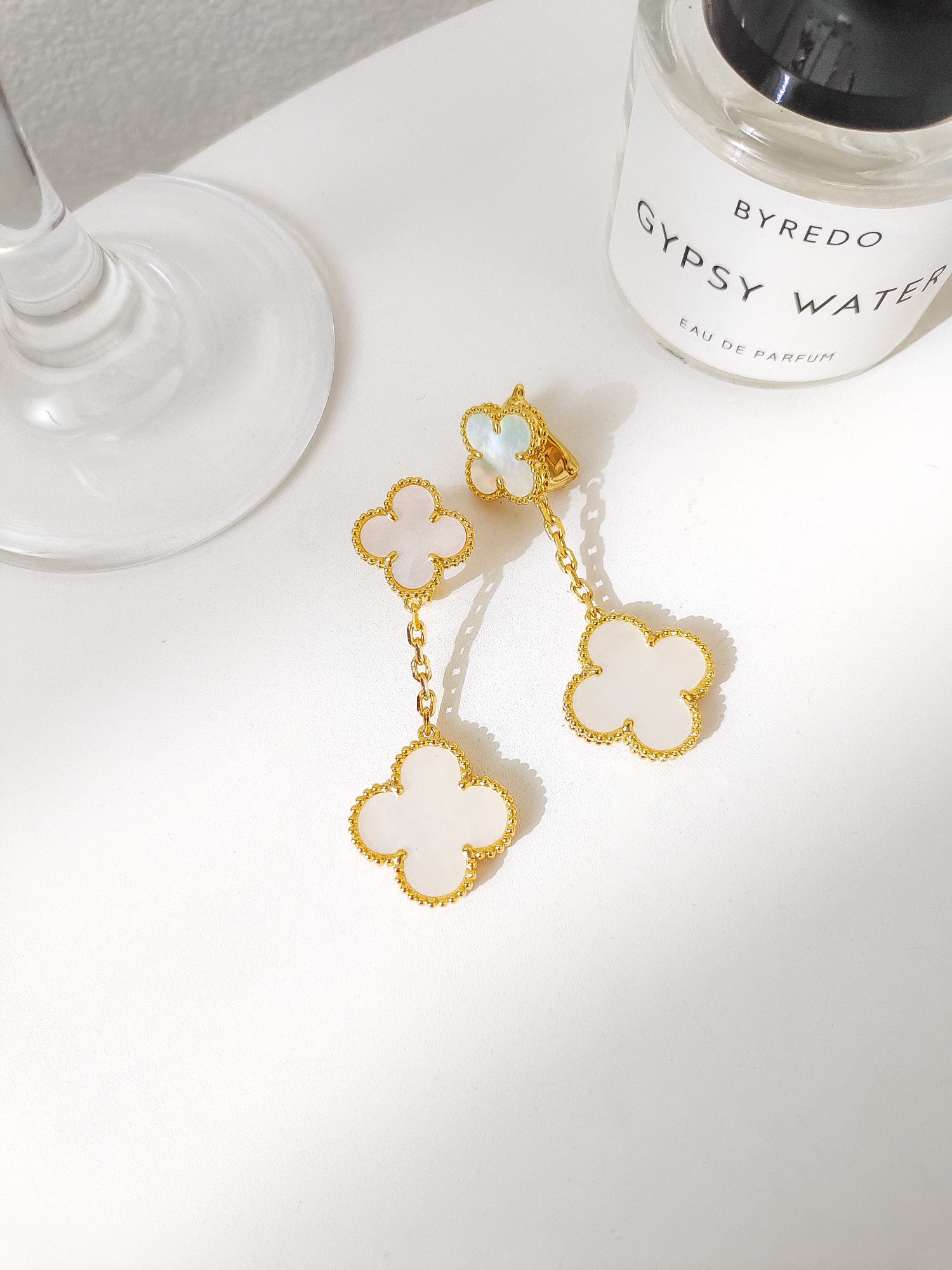 Van Cleef & Arpels earring-123