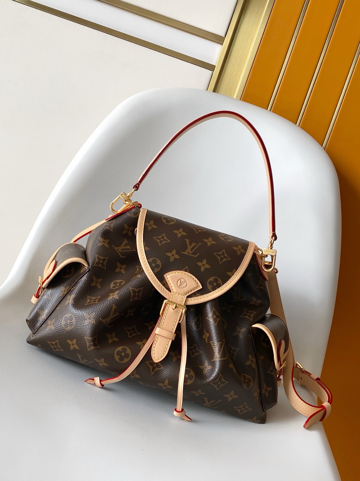 Louis Vuitton Hot New Product-174