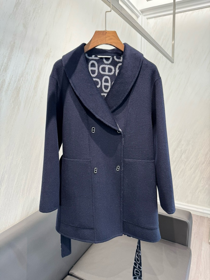 Hermes Clothing-318