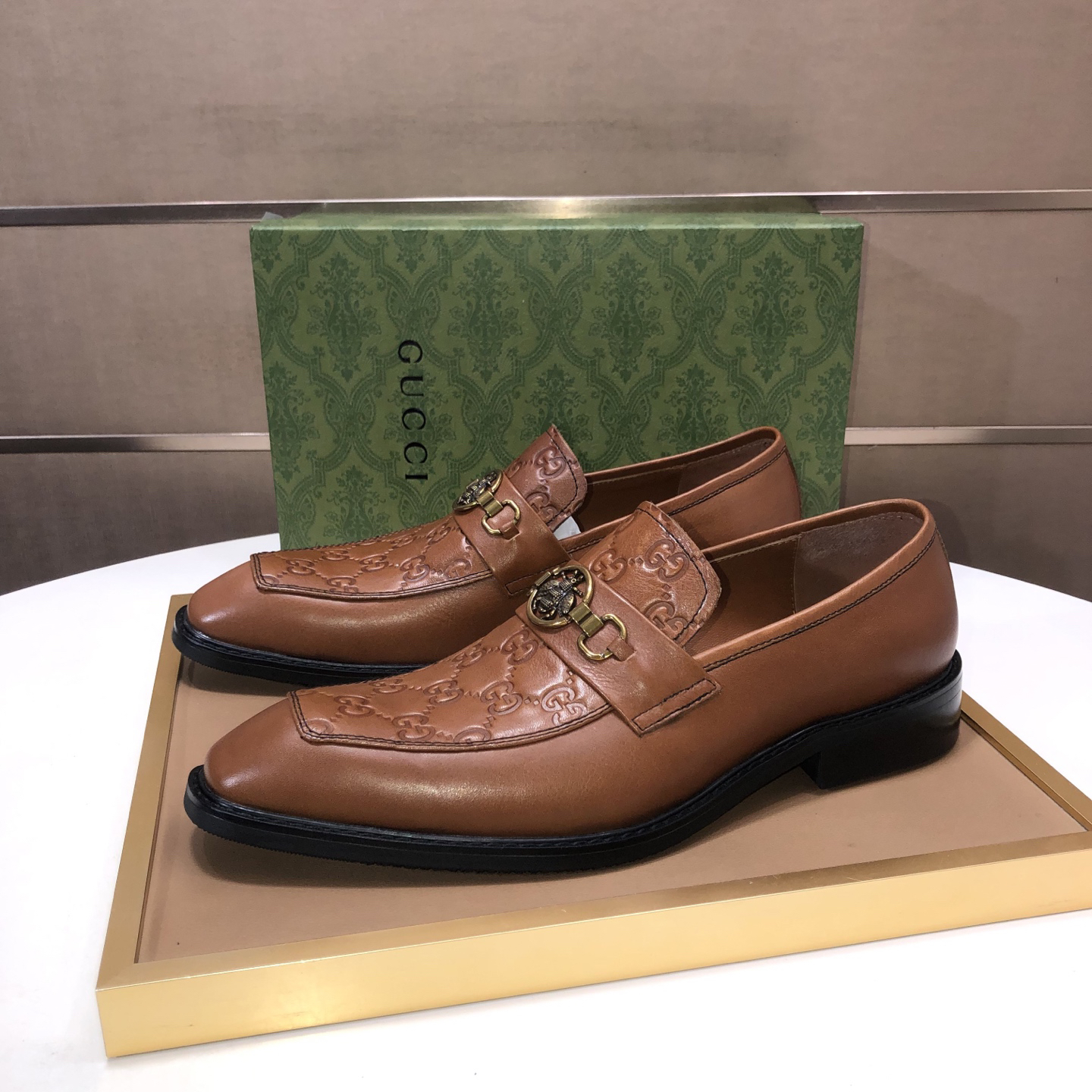Gucci Sneakers-174