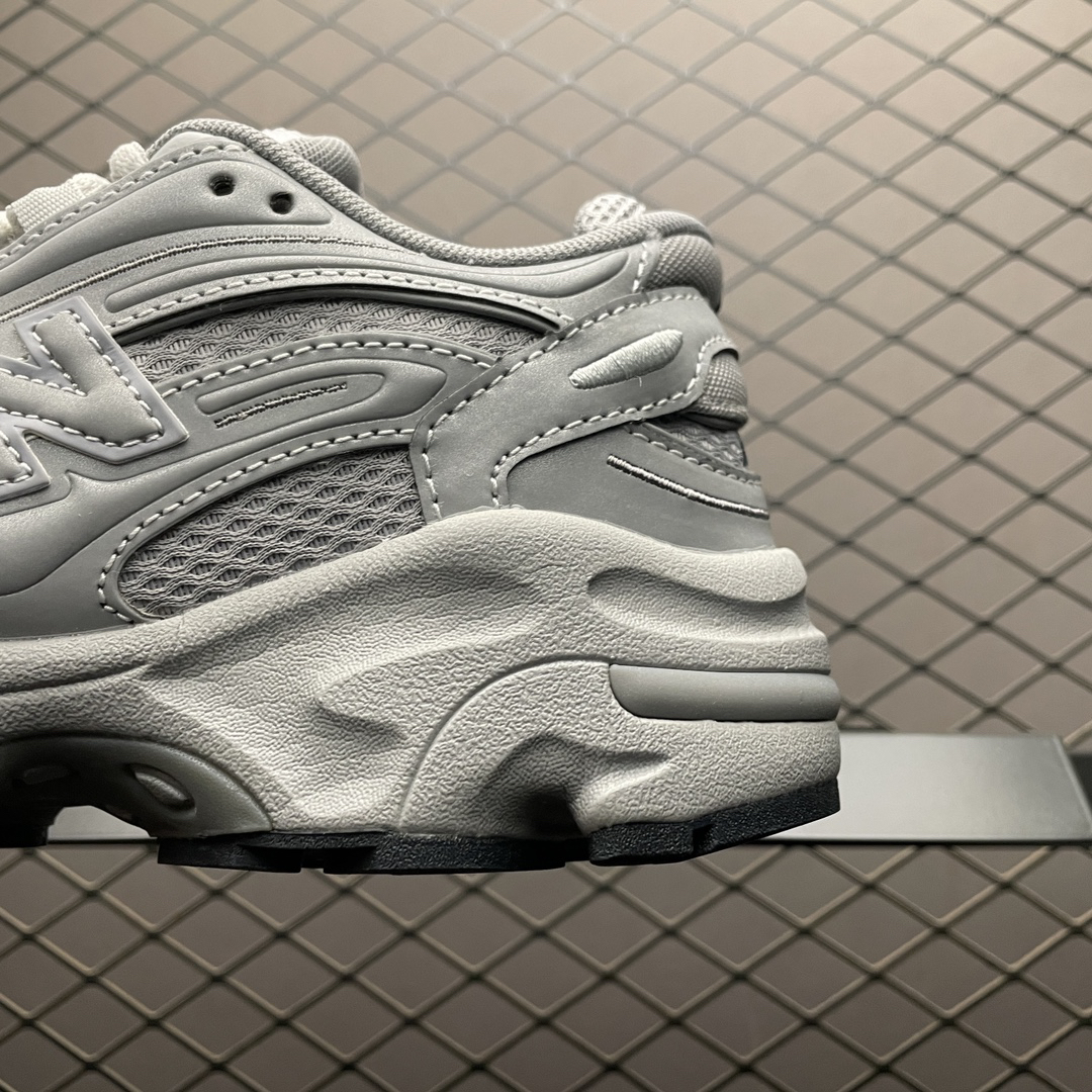 New Balance Sneakers-245