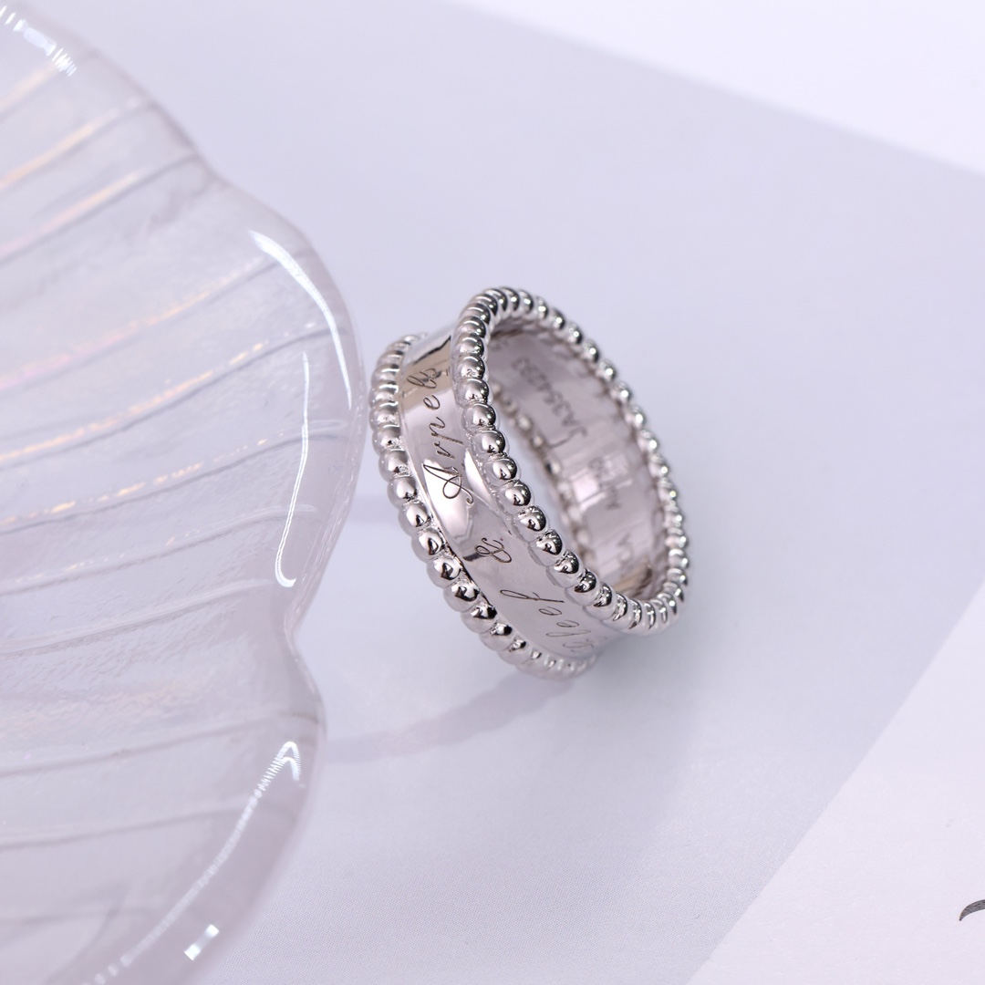 Van Cleef & Arpels ring-4