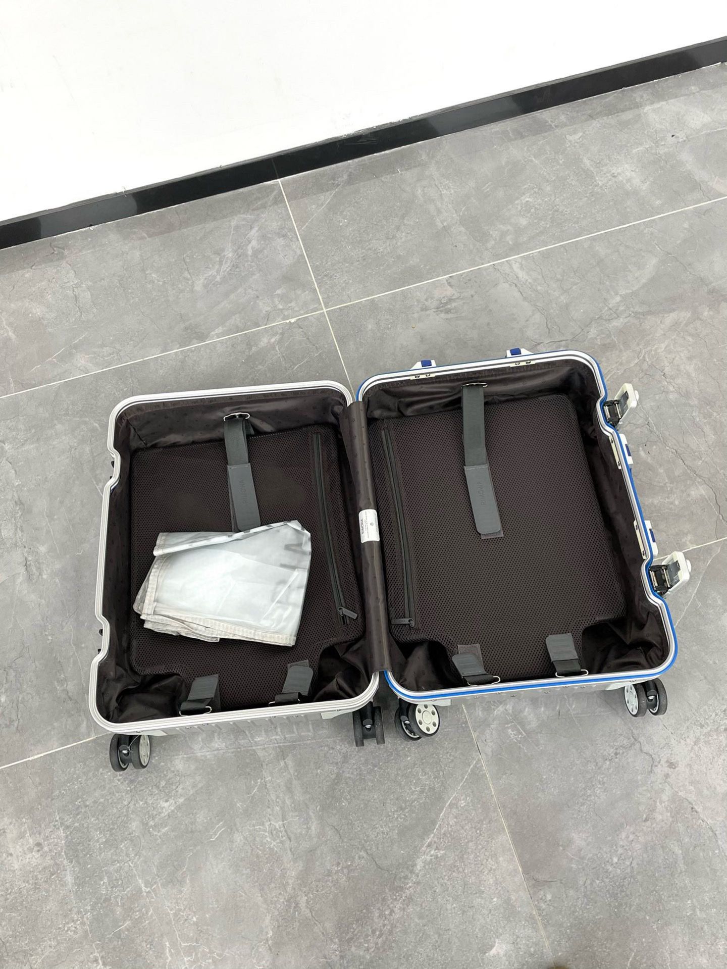 RIMOWA luggage-30