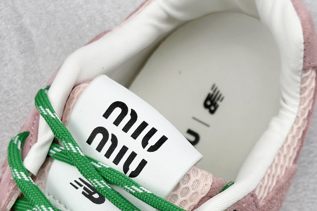 New Balance Sneakers-96