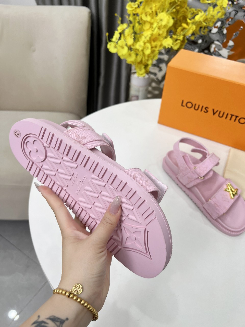 LV Summer footwear