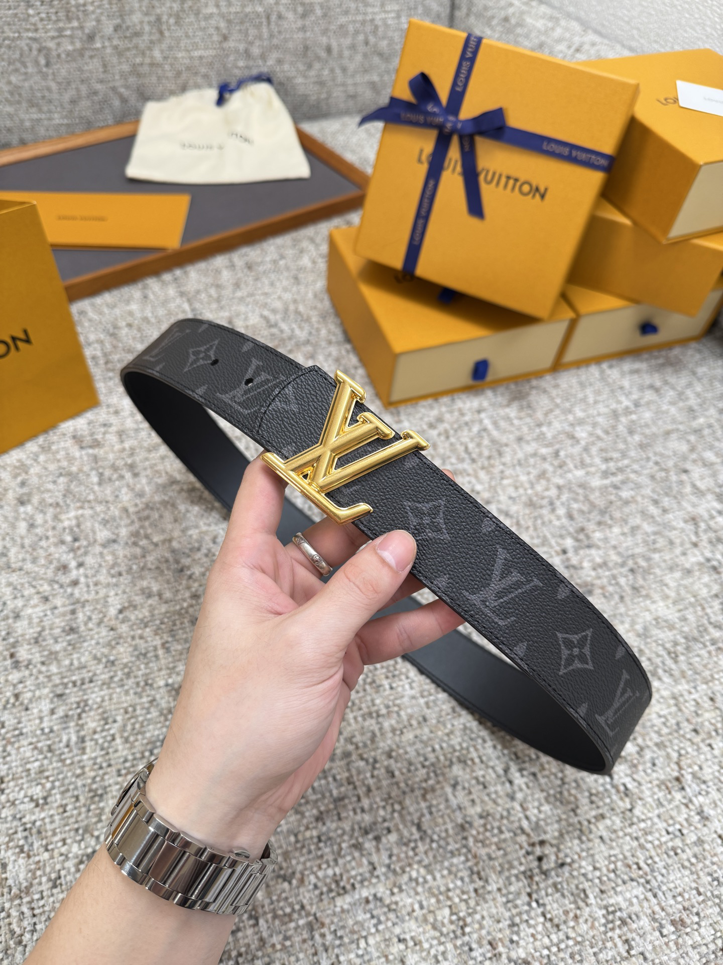 Lv belt-42