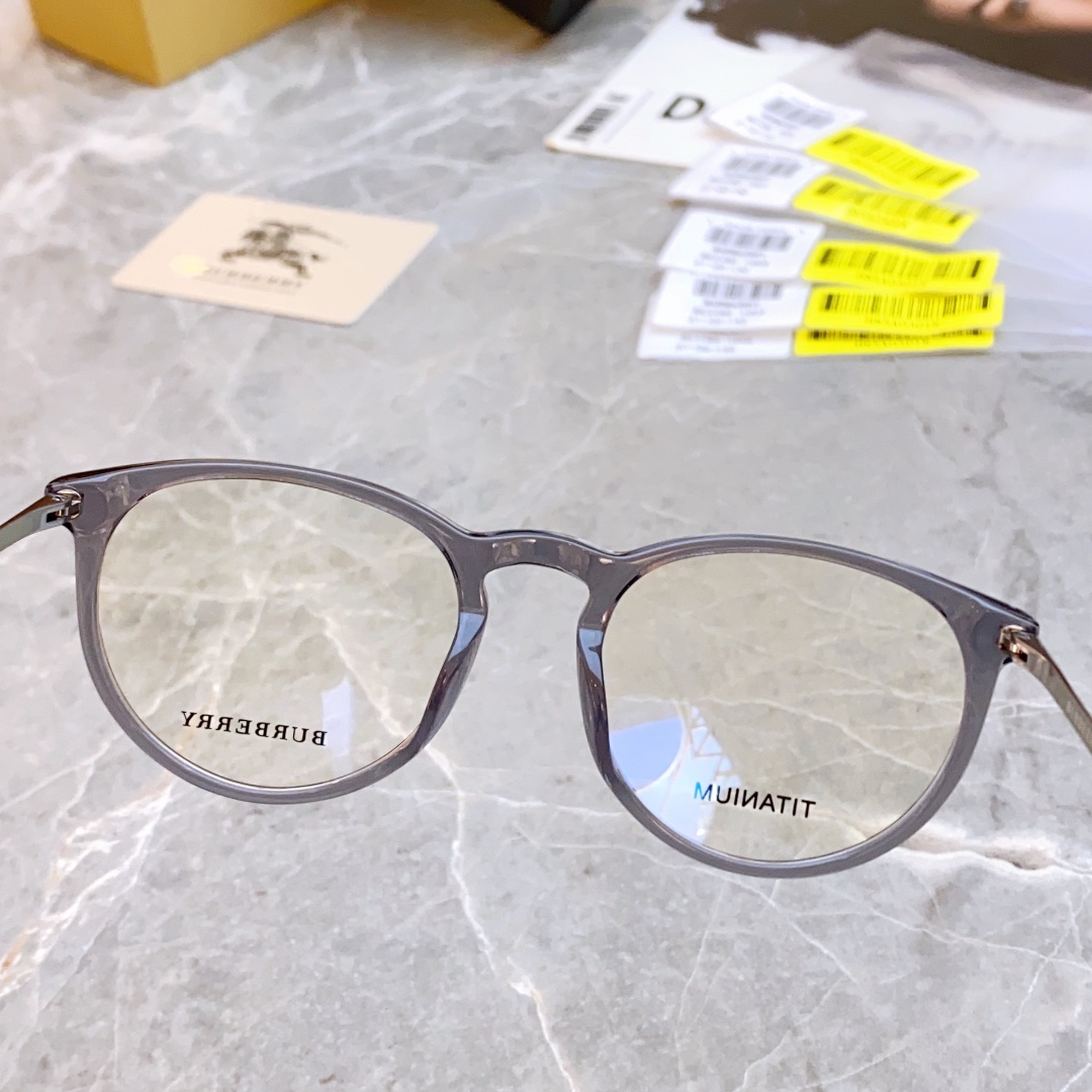 Burberry glasses-30