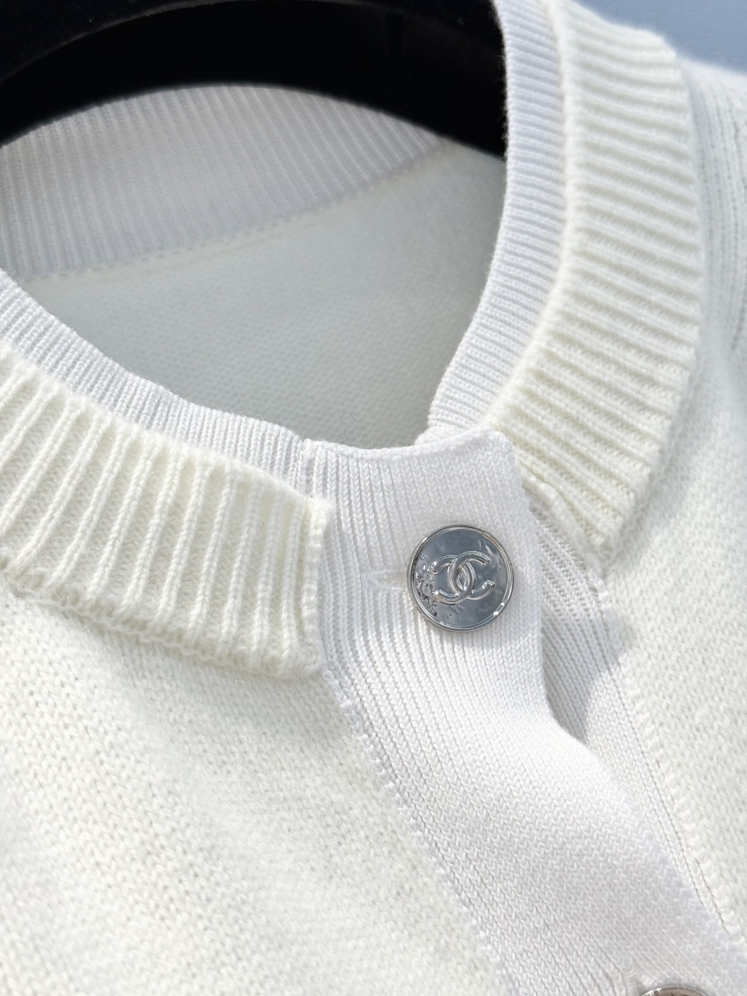 Chanel Clothing-51