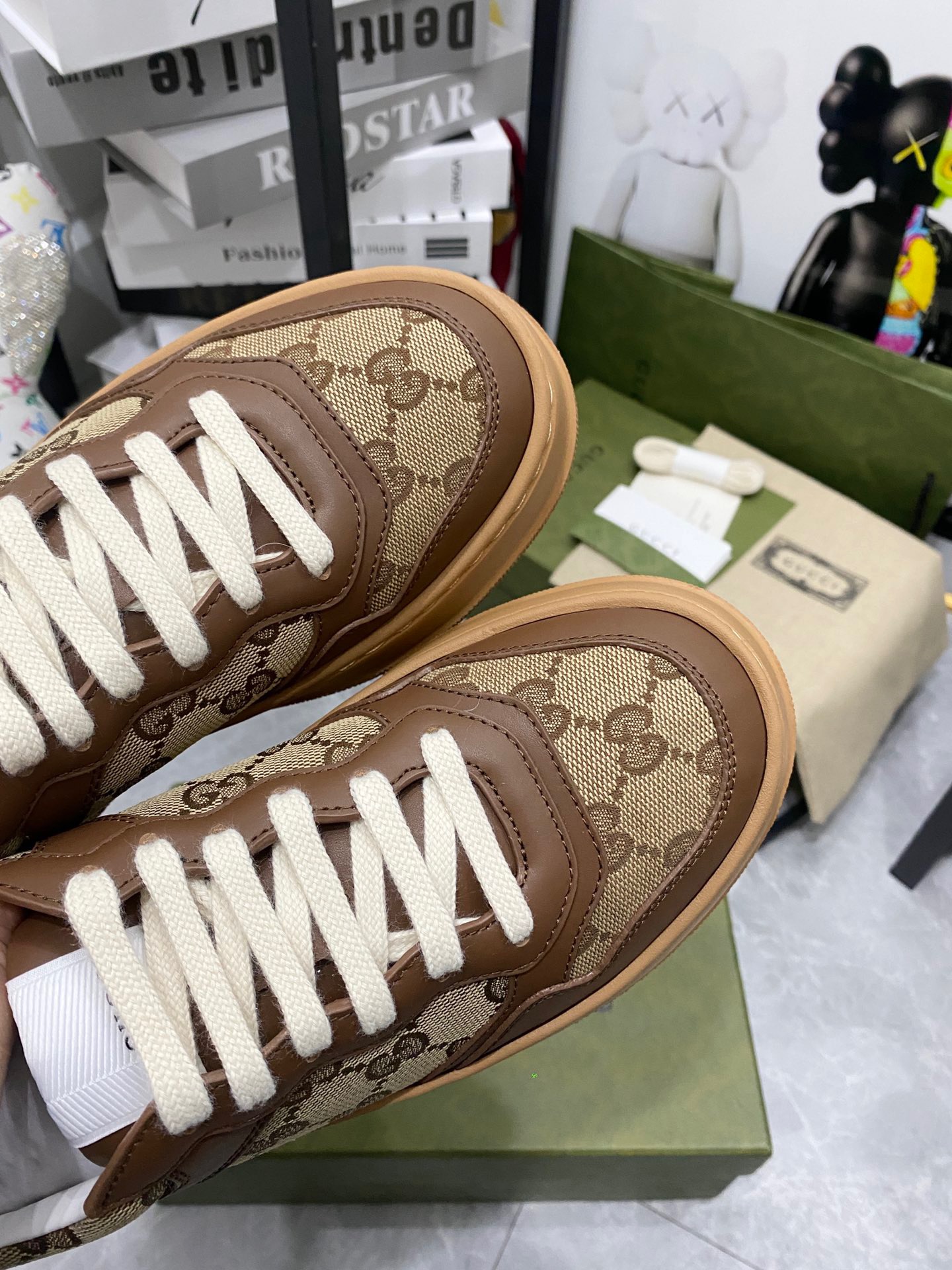 Gucci Sneakers-63