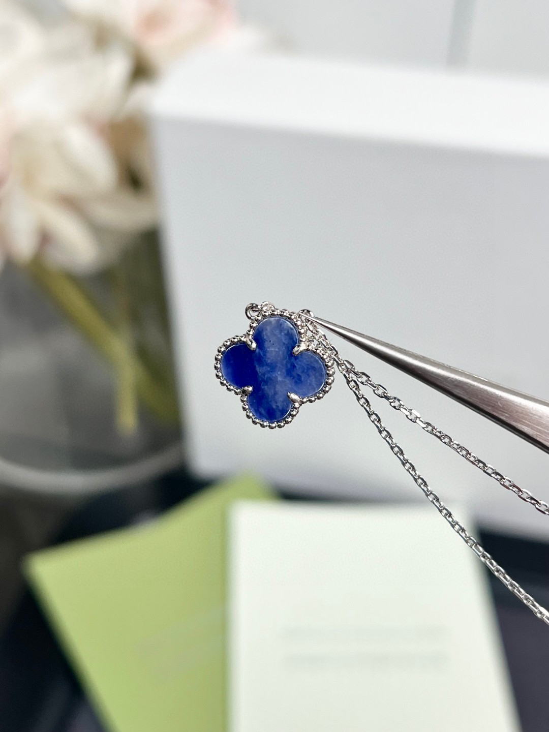 Van Cleef & Arpels necklace-50
