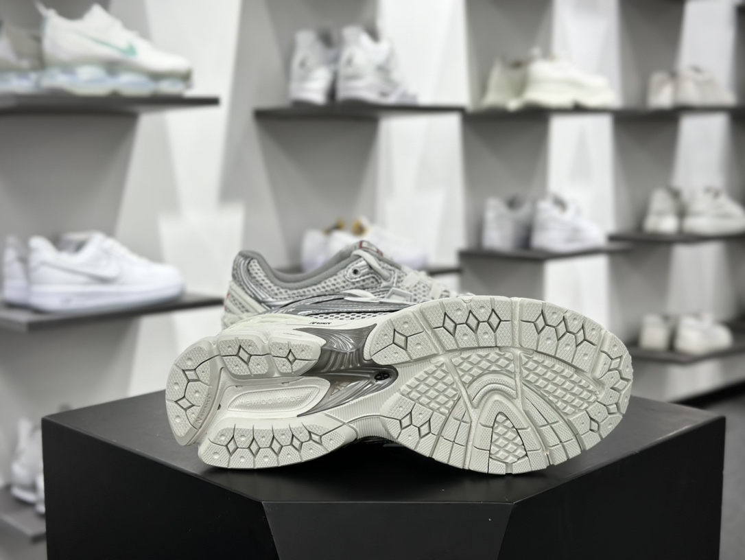 New Balance Sneakers-25