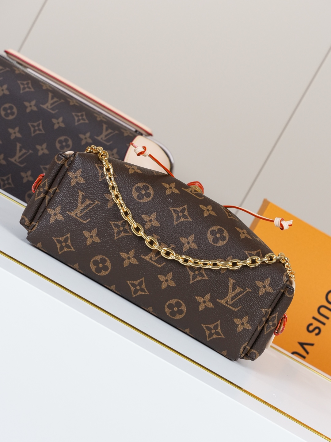 Louis Vuitton Hot New Product-69