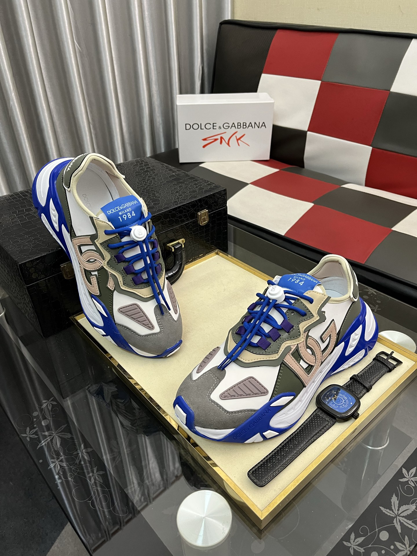 D&G Sneakers-208