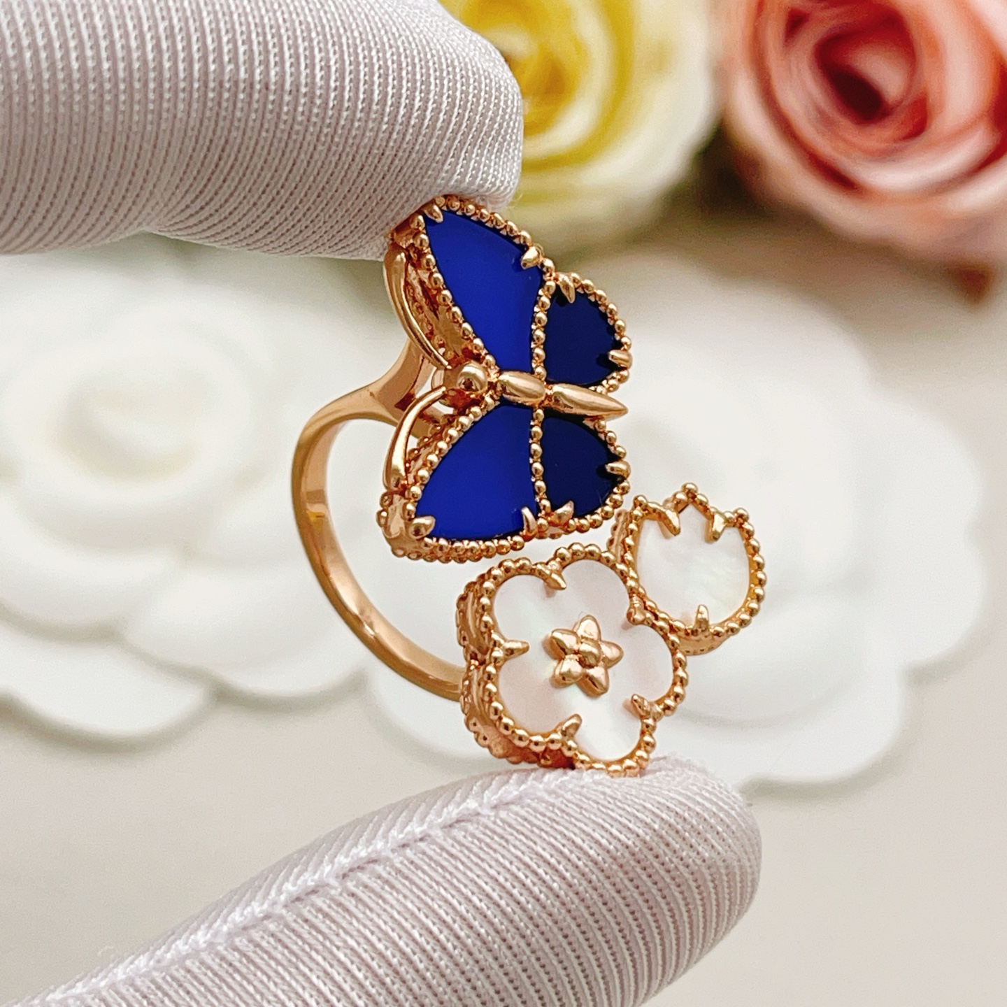 Van Cleef & Arpels ring-89