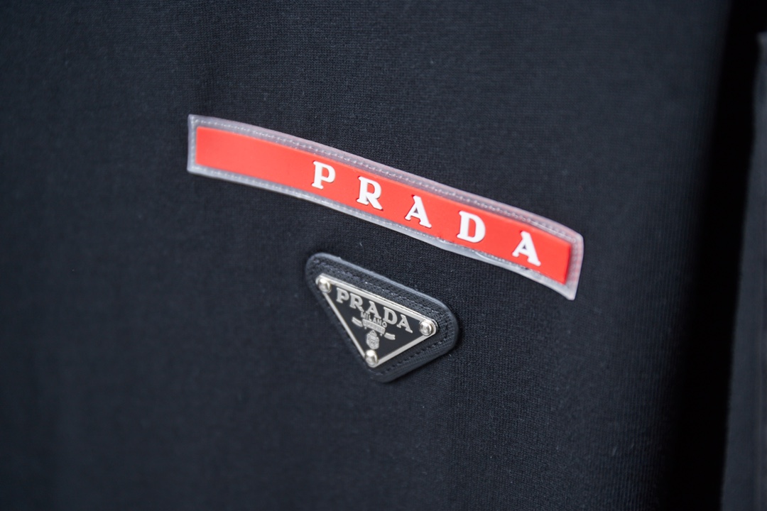 Prada clothing-253