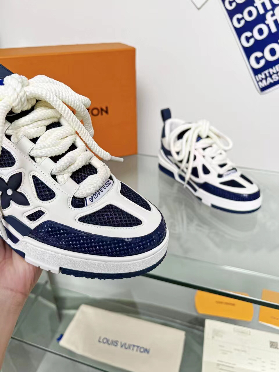 Lv Sneakers-34