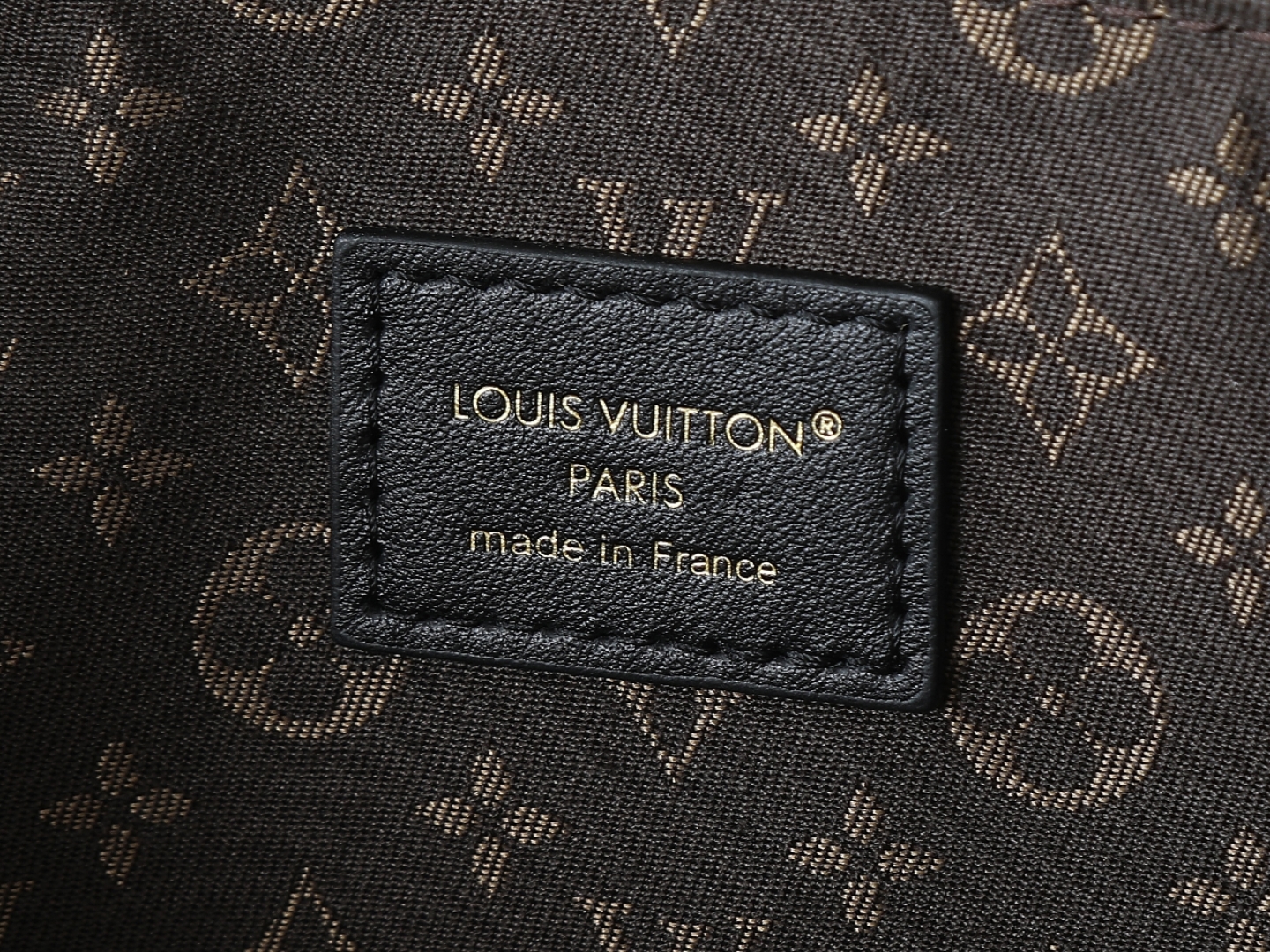 Louis Vuitton Hot New Product-107