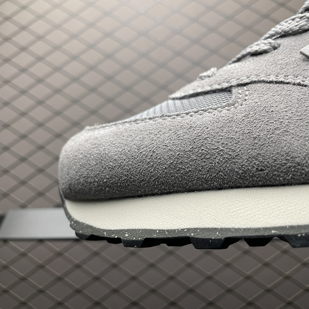 New Balance Sneakers-34