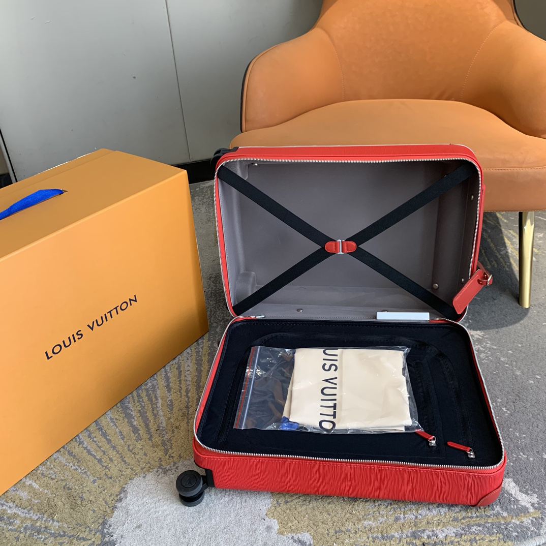 LV luggage-27