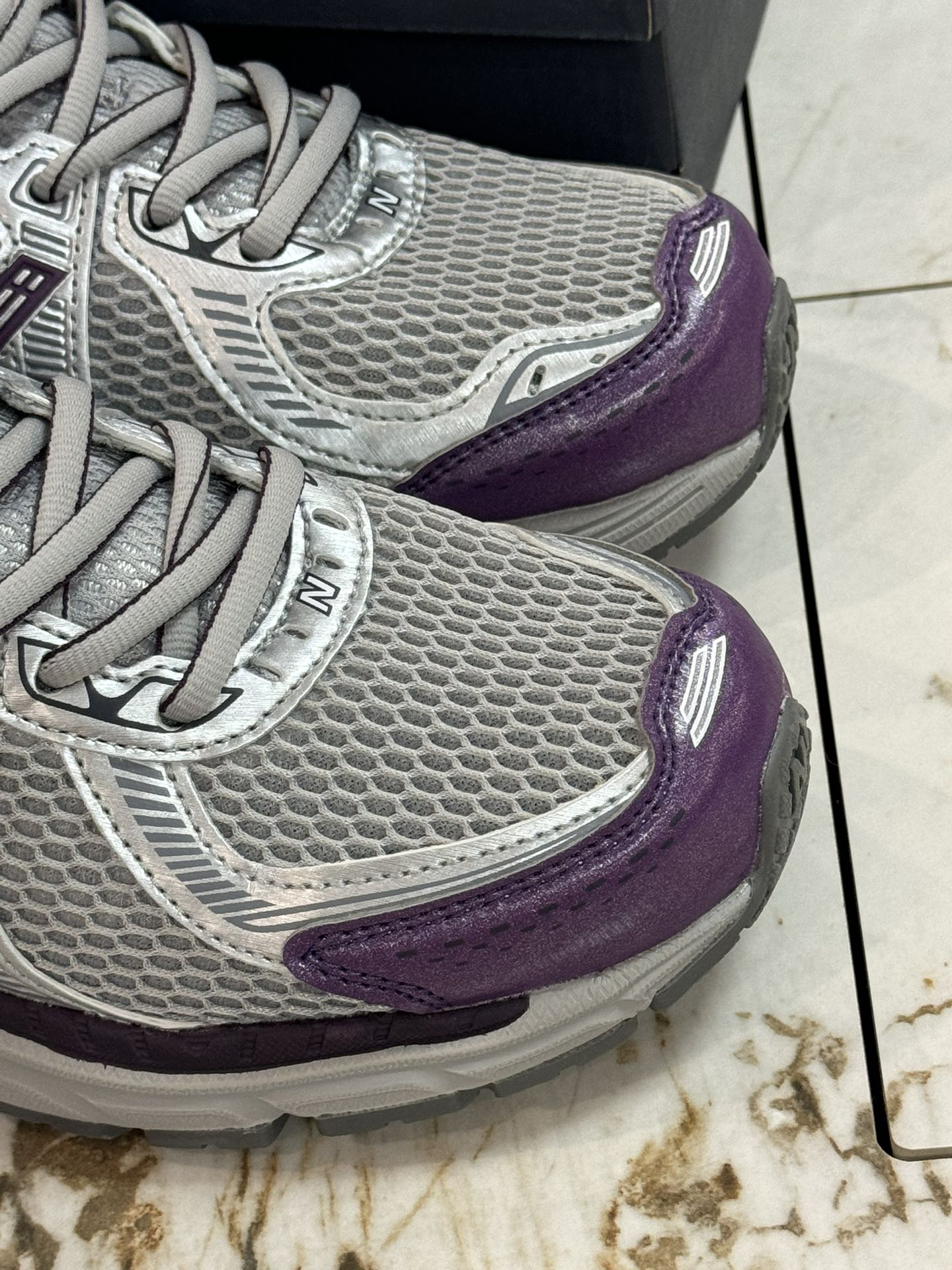 New Balance Sneakers-20