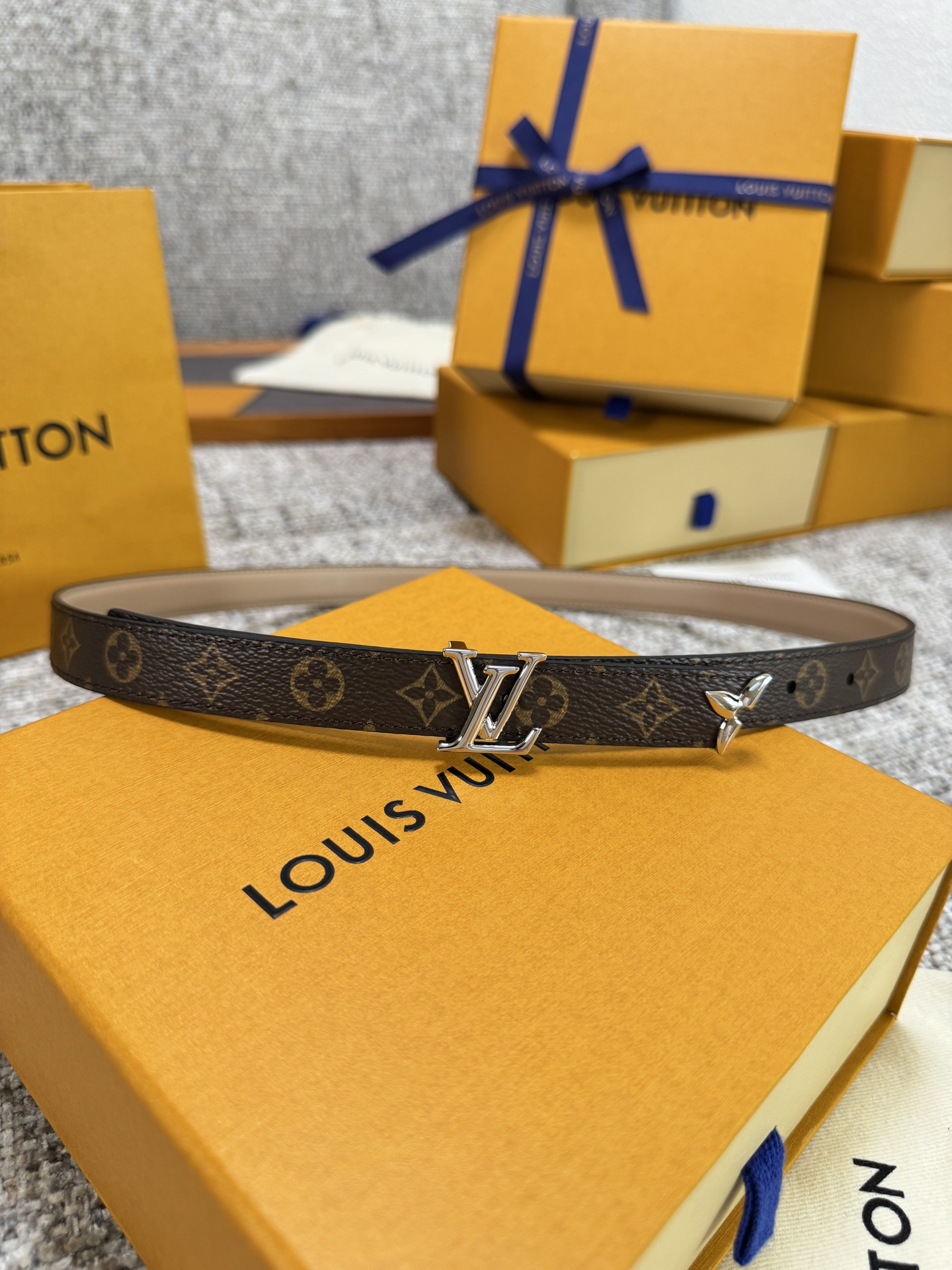 Lv belt-77