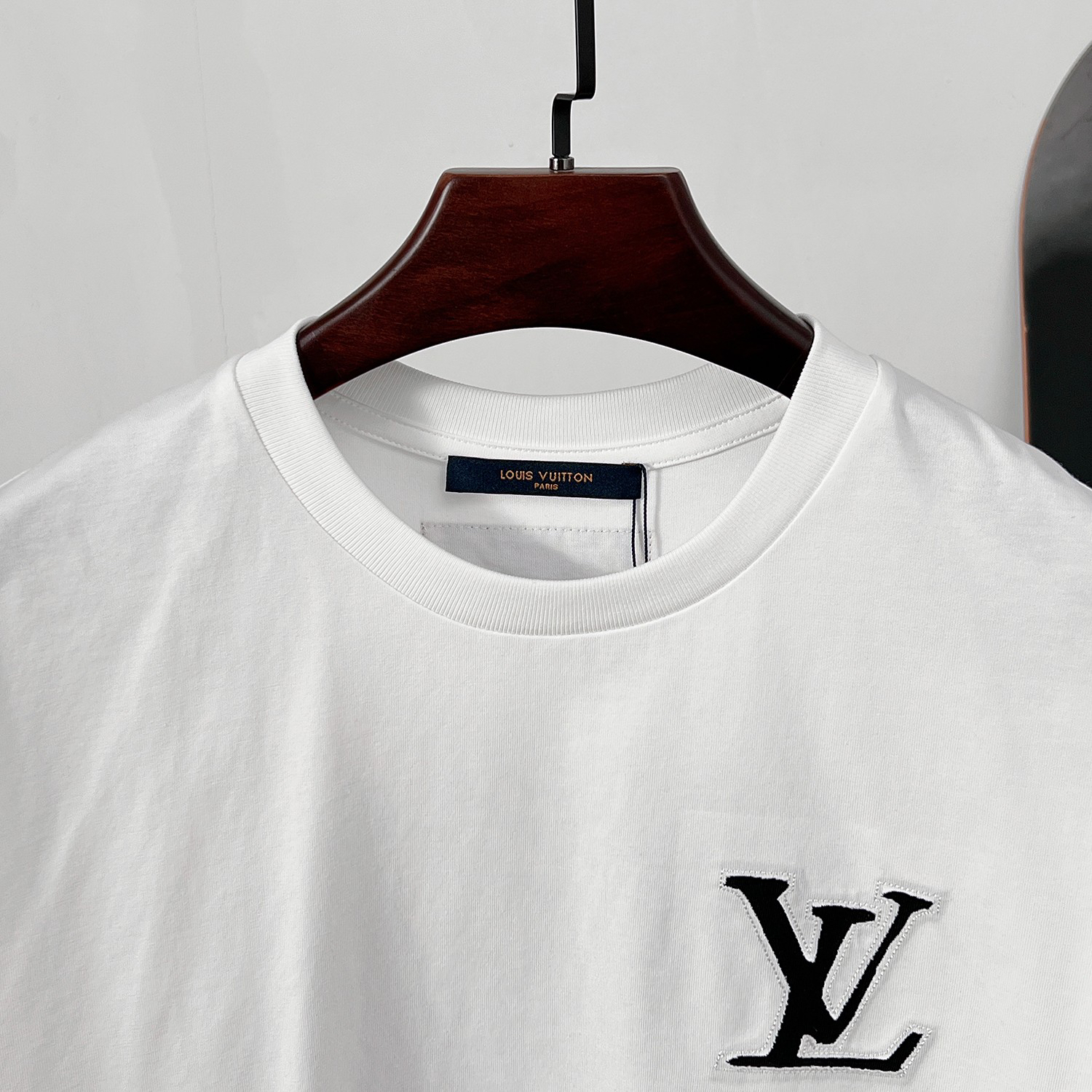LV clothing-53