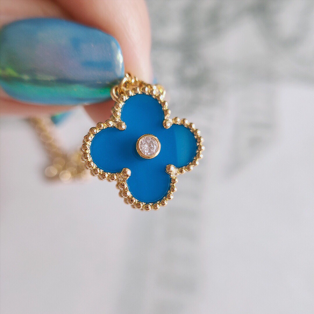 Van Cleef & Arpels necklace-8